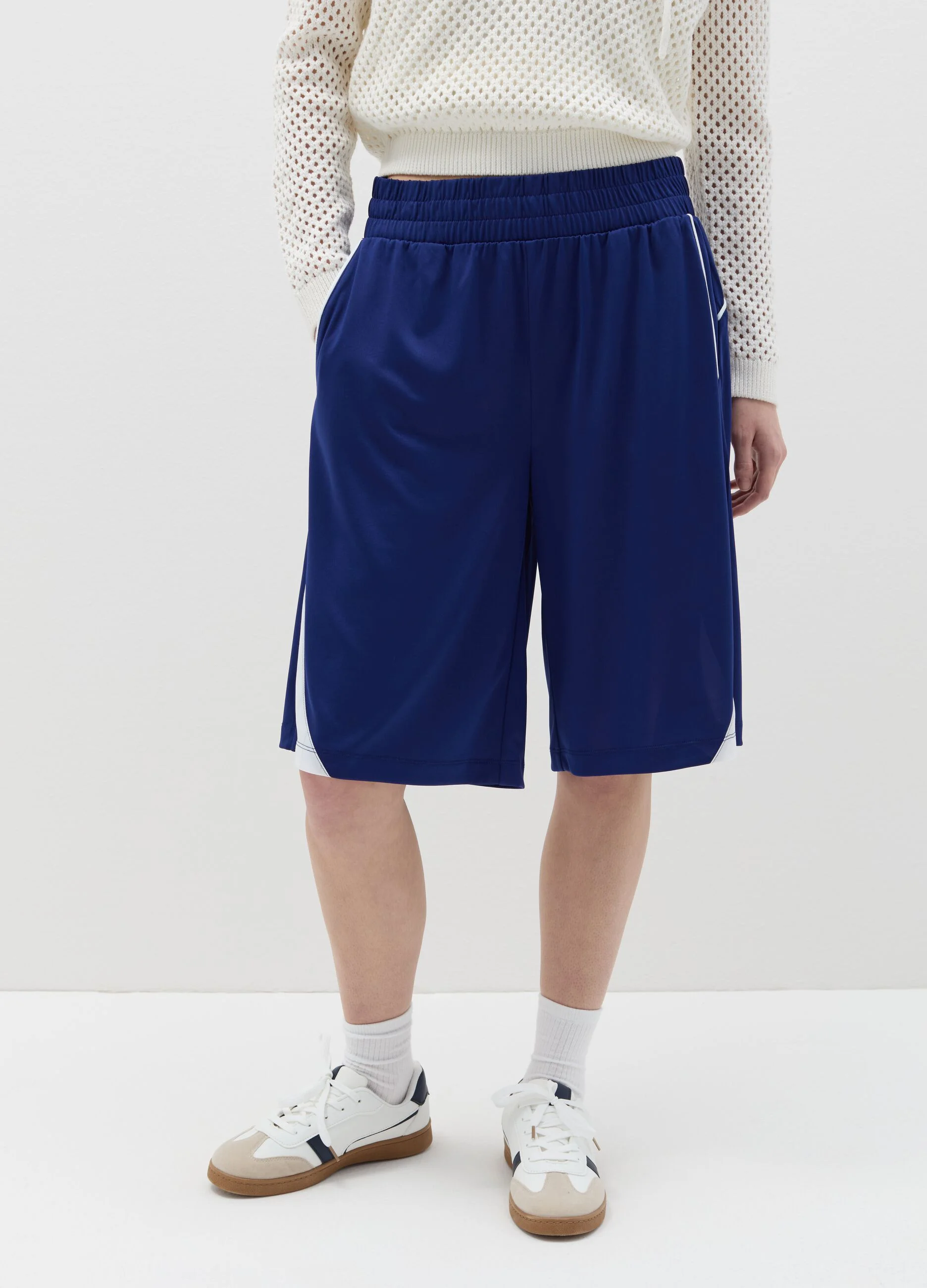 OVS Quần Short Nữ