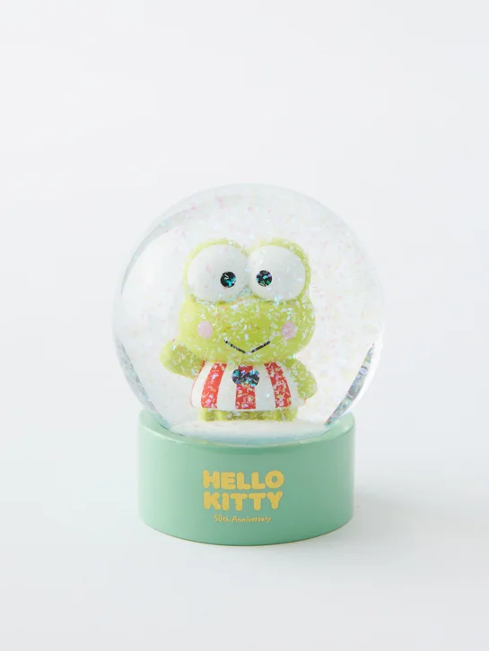 TYPO Quả Cầu Tuyết Trang Trí - Collab Icon Snowglobe
