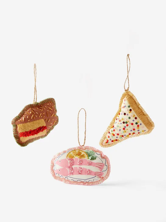 TYPO Bộ Thủ Công Trang Trí Bằng - Diy Fabric Ornaments