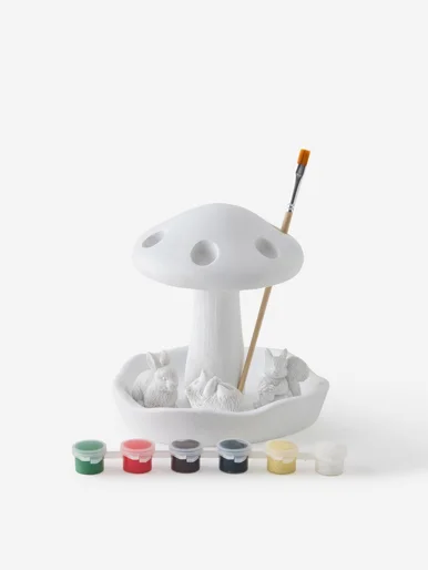 TYPO Bộ Tượng Gốm Kèm Màu - Paint A Mini Scene