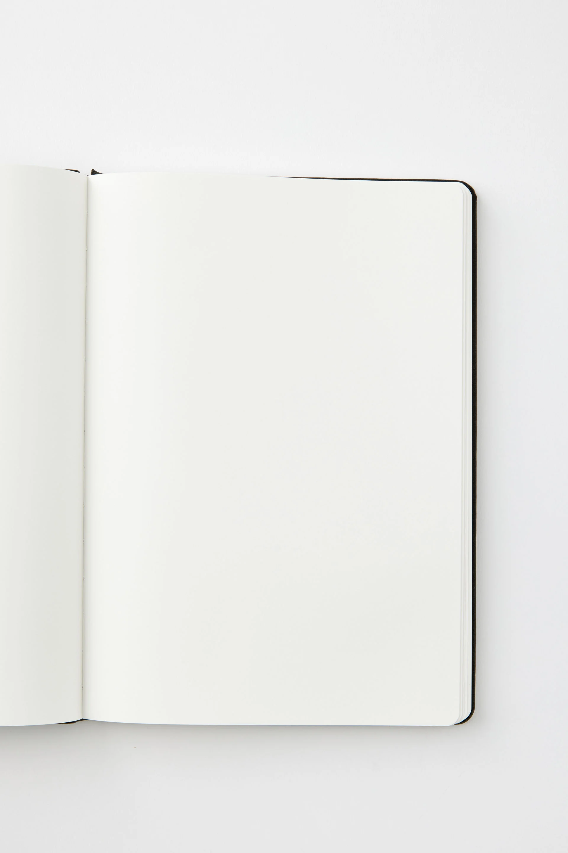 TYPO Sổ B5 - B5 Hard Cover Plain Notebook