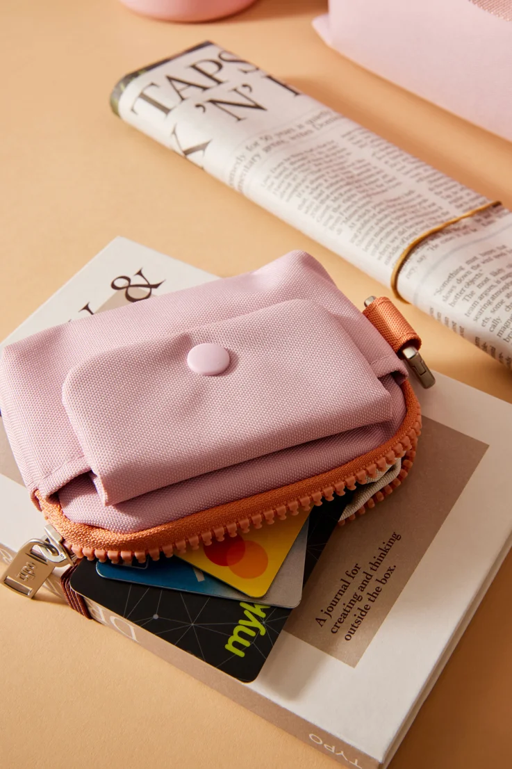 TYPO Ví Đựng Phụ Kiện - Mode Zip Wallet