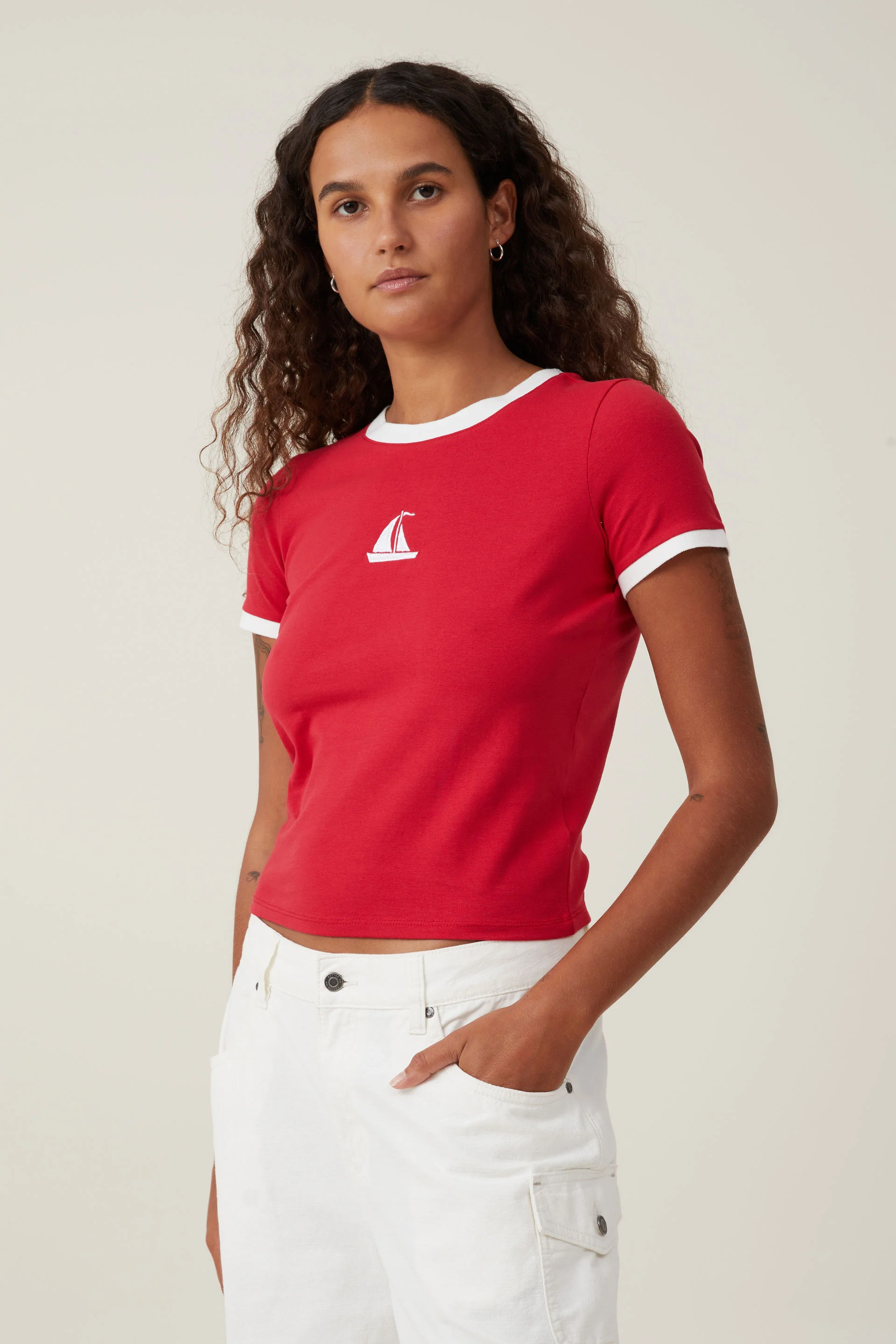 COTTON ON Áo Thun Có Hoạ Tiết Nữ-Fitted Graphic Longline Tee