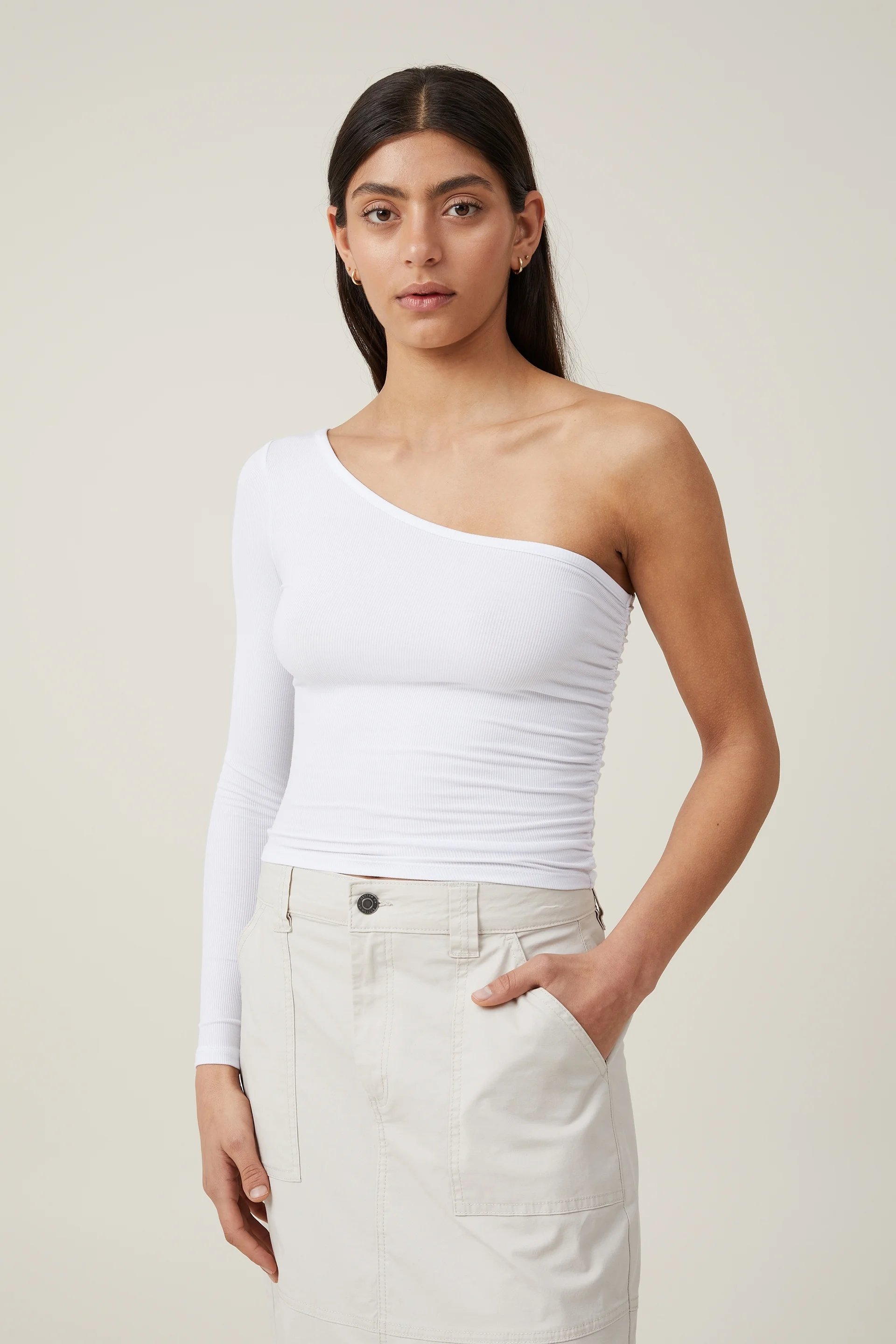 COTTON ON Áo Thun Kiểu Dài Tay Nữ-Poppy One Shoulder Ruched Long Sleeve Top