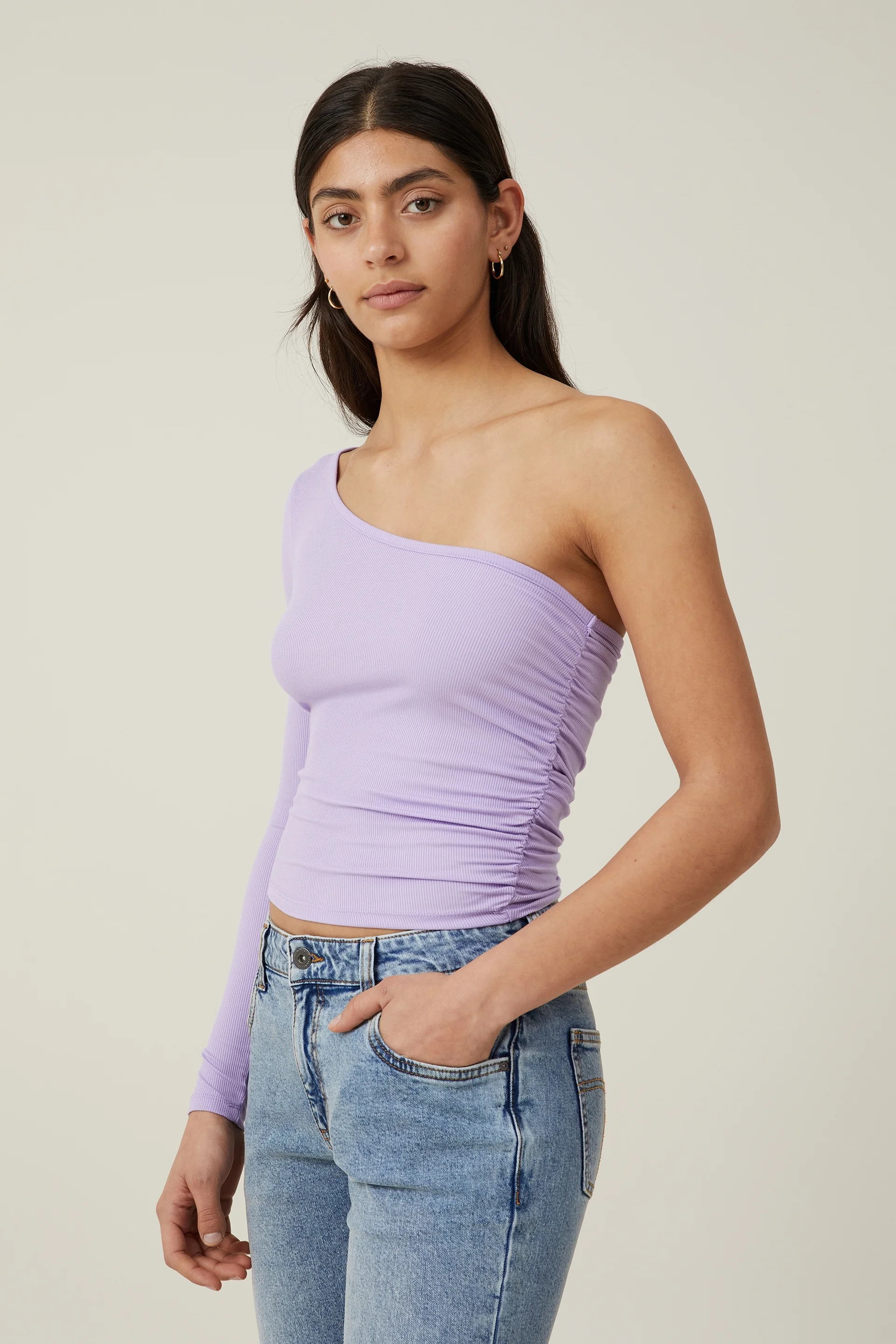 COTTON ON Áo Thun Kiểu Dài Tay Nữ-Poppy One Shoulder Ruched Long Sleeve Top