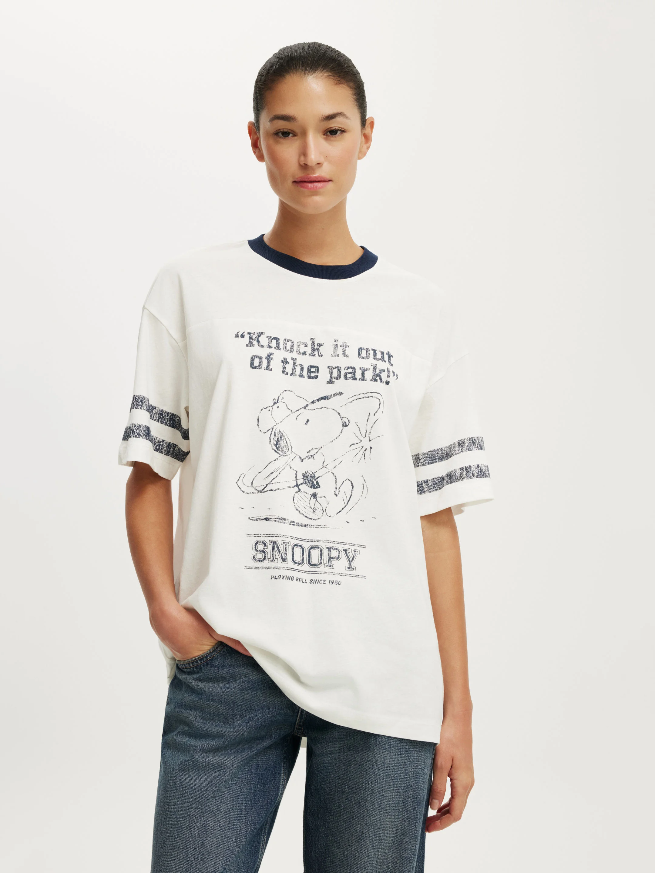 COTTON ON Áo Thun Có Họa Tiết Nữ - The Lcn Boxy Graphic Tee