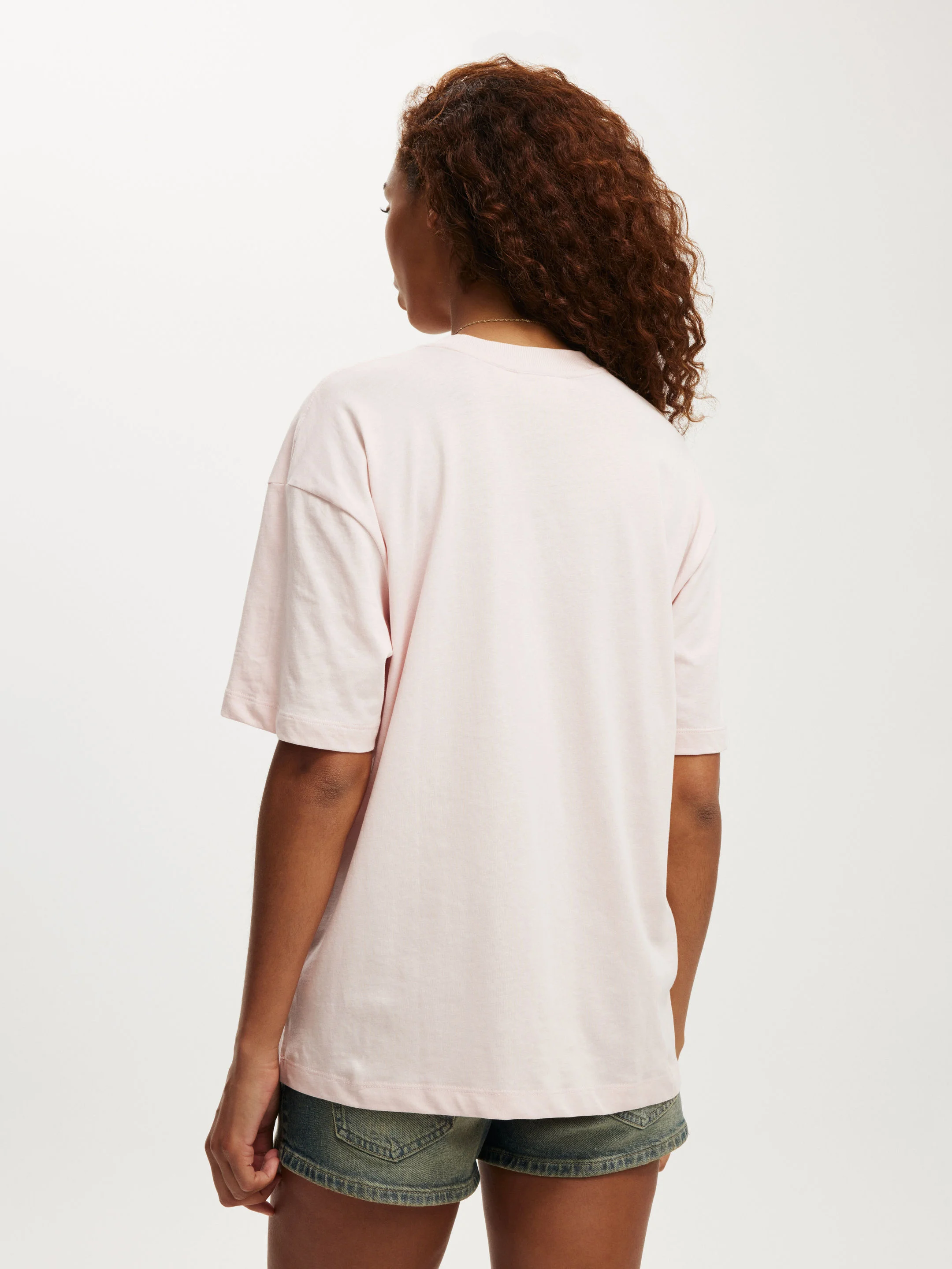 COTTON ON Áo Thun Có Họa Tiết Nữ-The Lcn Boxy Graphic