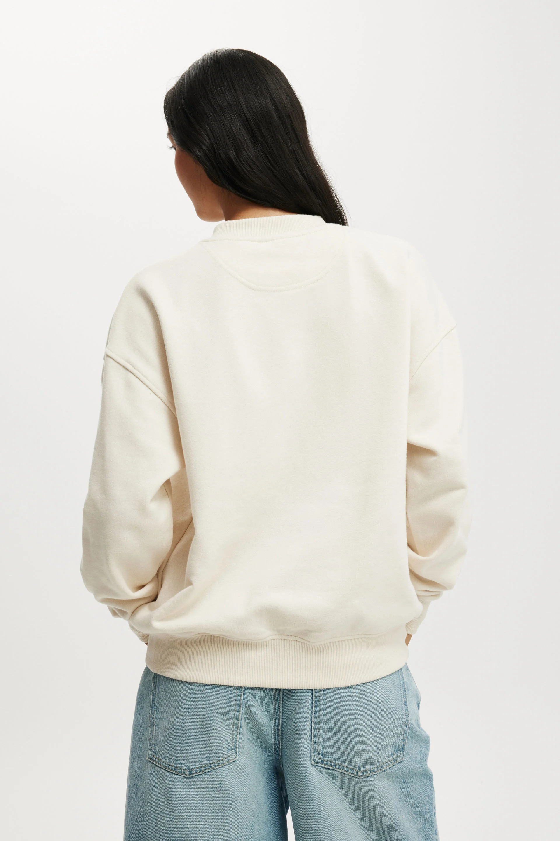 COTTON ON Áo Chui Đầu Dài Tay Nữ-Licensed Graphic Crew Sweatshirt