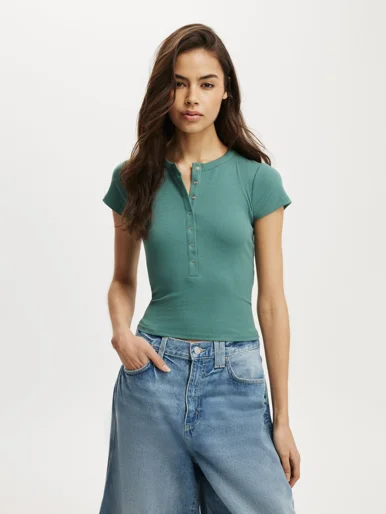 COTTON ON Áo Thun Kiểu Ngắn Tay Nữ-Christy Henley Tee