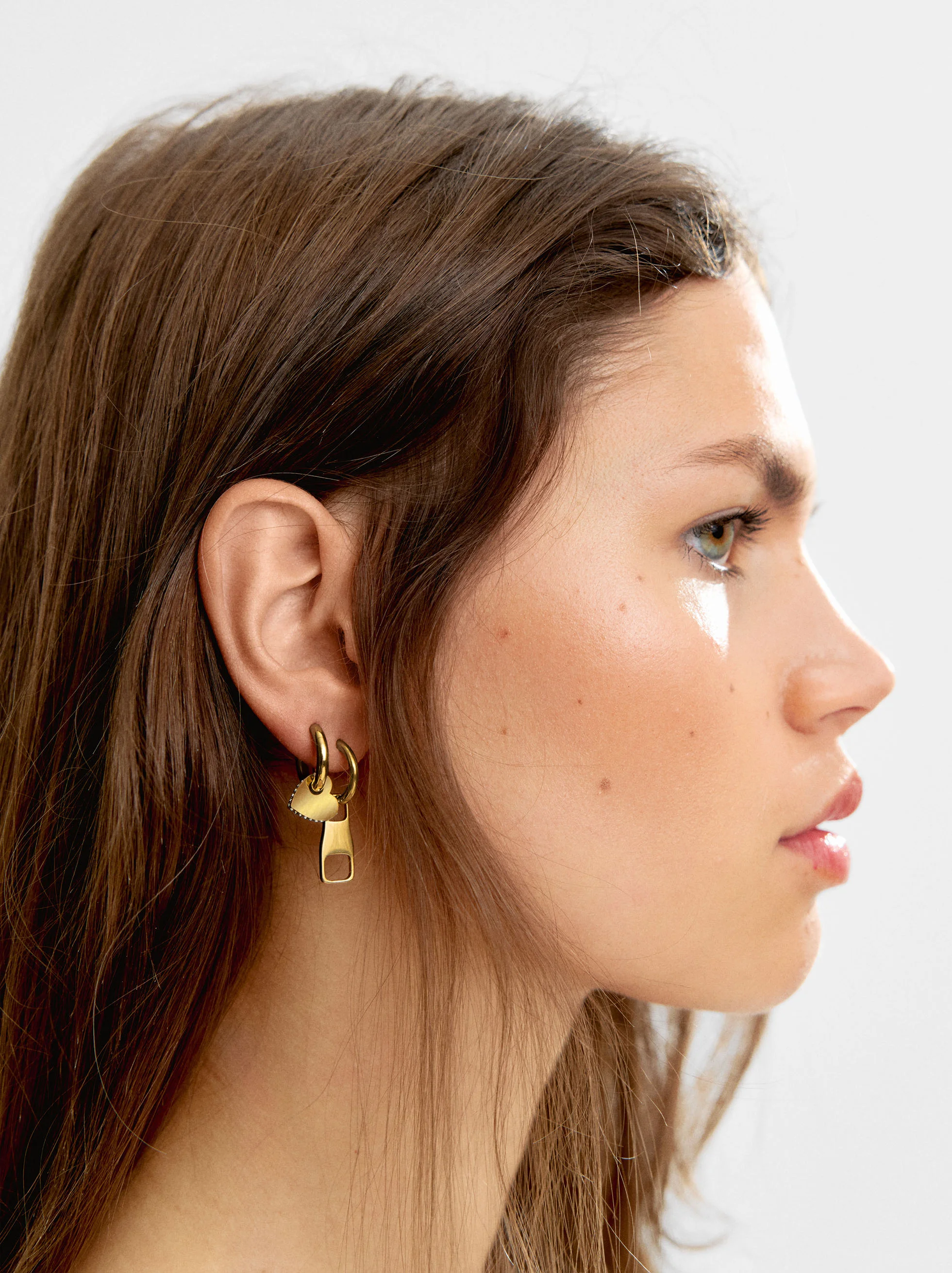PARFOIS Hoa Tai Sparkling Earrings