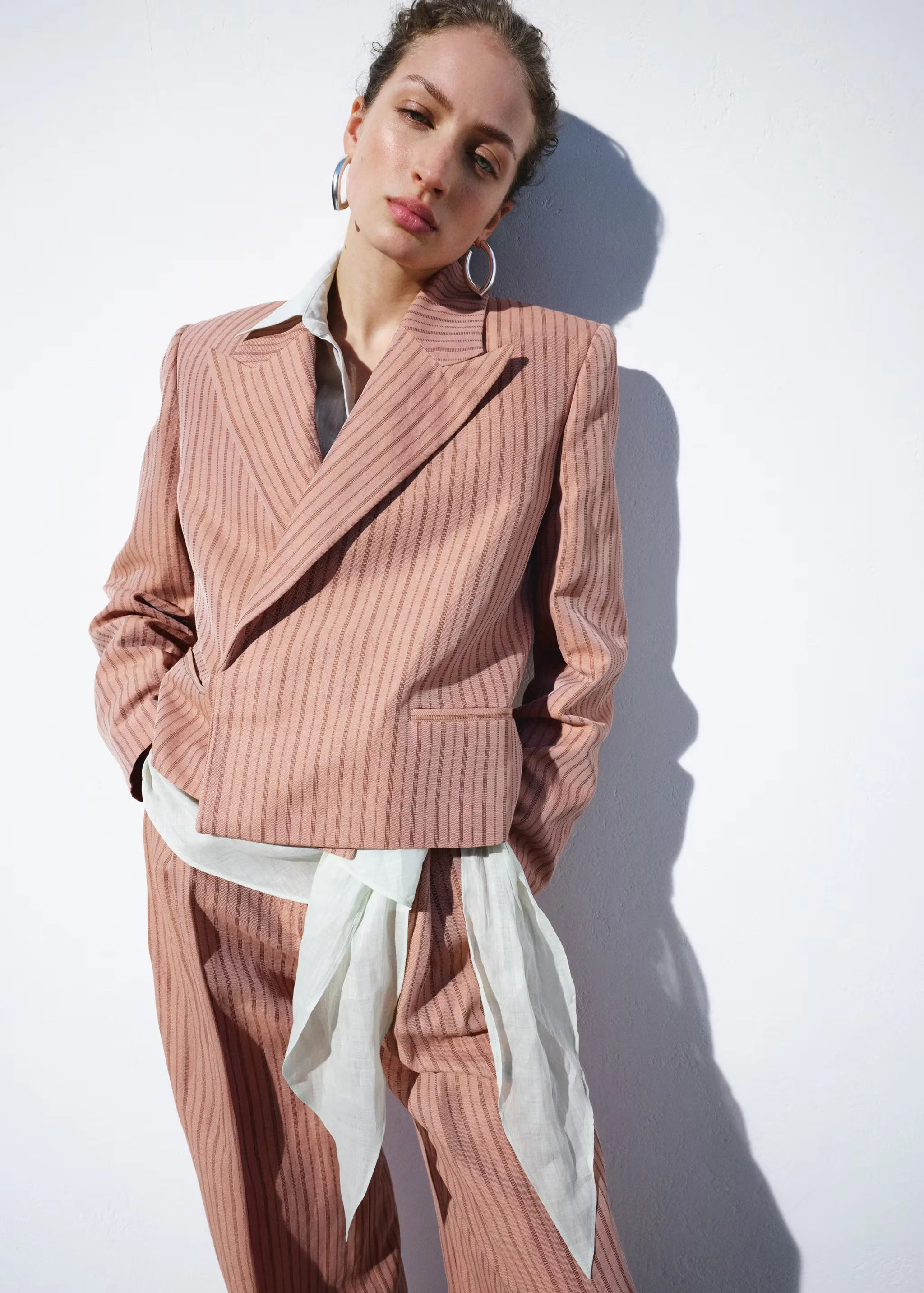 MANGO Áo Blazer Nữ Strappy