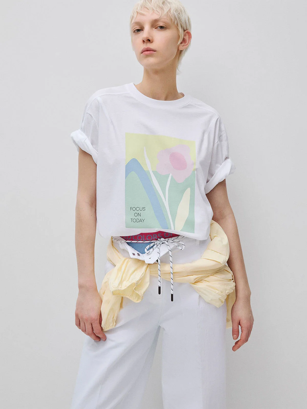 UNITED COLORS OF BENETTON Áo Thun Ngắn Tay Nữ