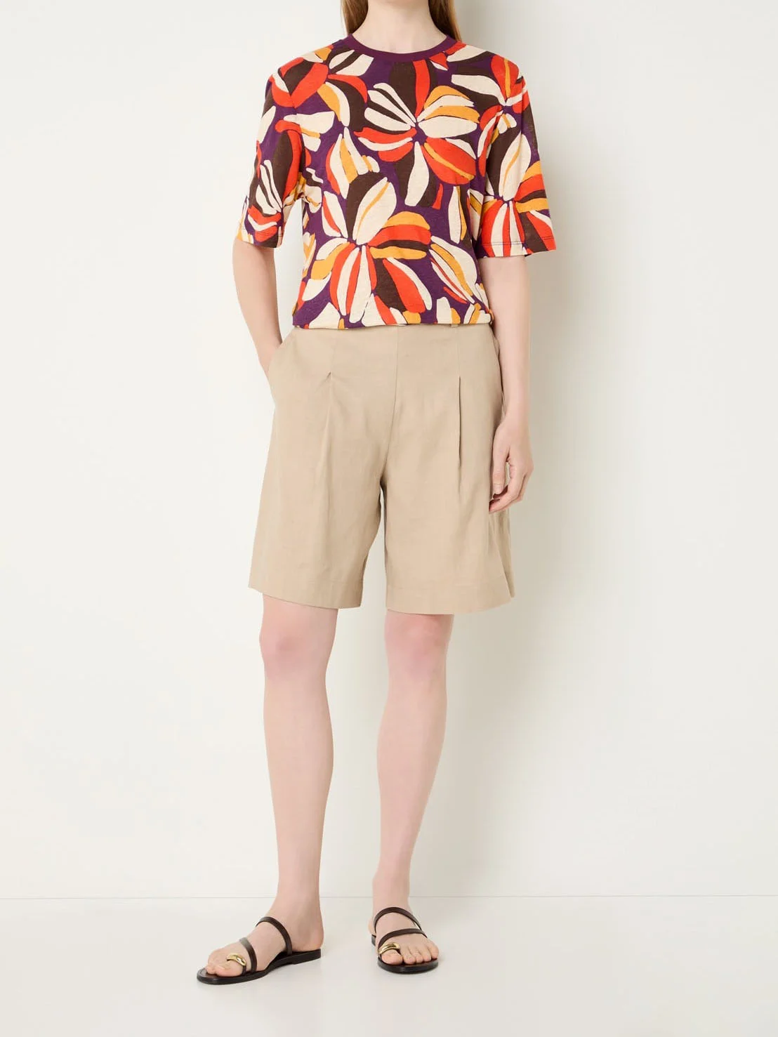 UNITED COLORS OF BENETTON Áo Thun Ngắn Tay Nữ Women T-Shirt