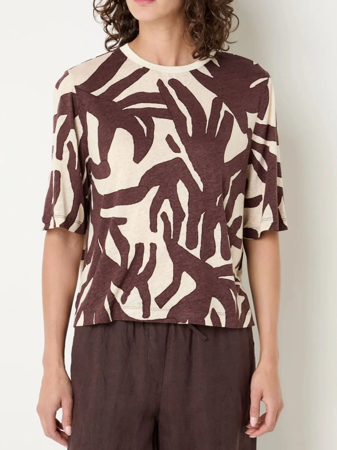 UNITED COLORS OF BENETTON Áo Thun Ngắn Tay Nữ Women T-Shirt