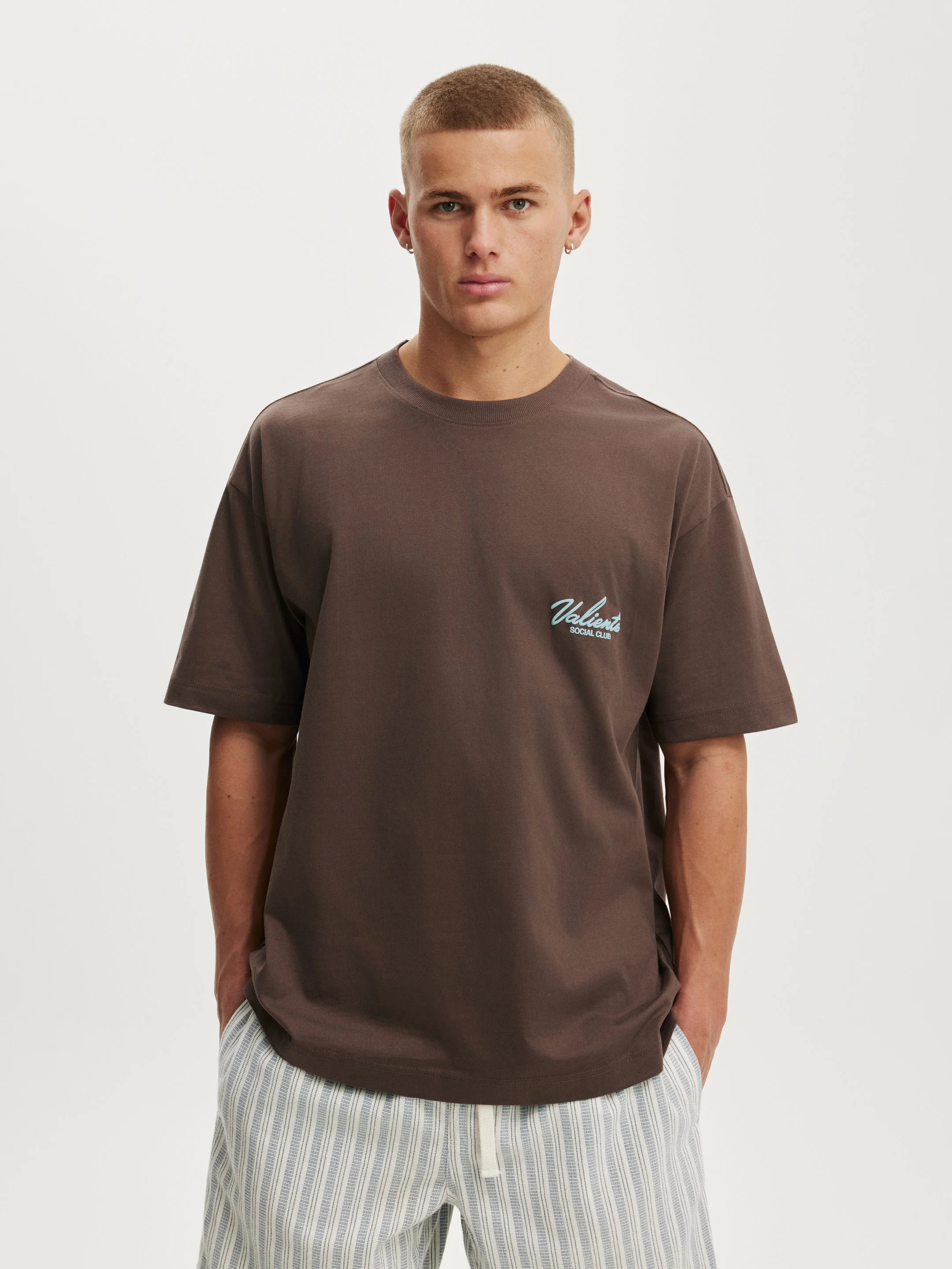 COTTON ON Áo Thun Có Hoạ Tiết Nam-Box Fit Text T-Shirt