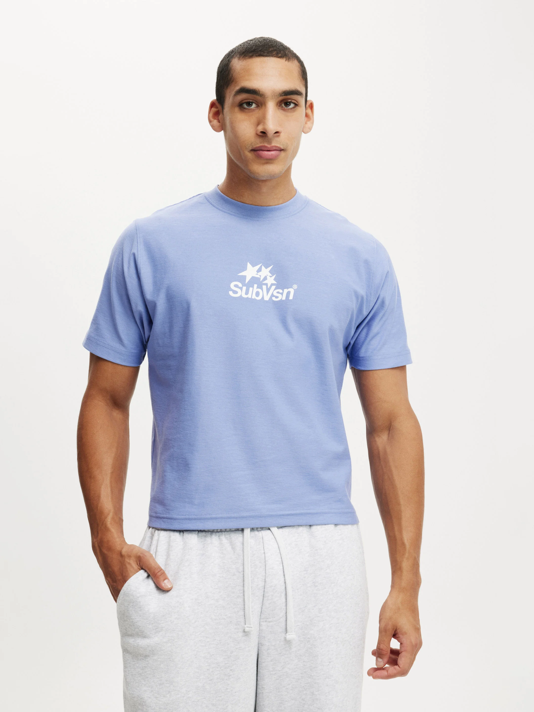 COTTON ON Áo Thun Có Họa Tiết Nam-Cropped Fit Graphic T-Shirt