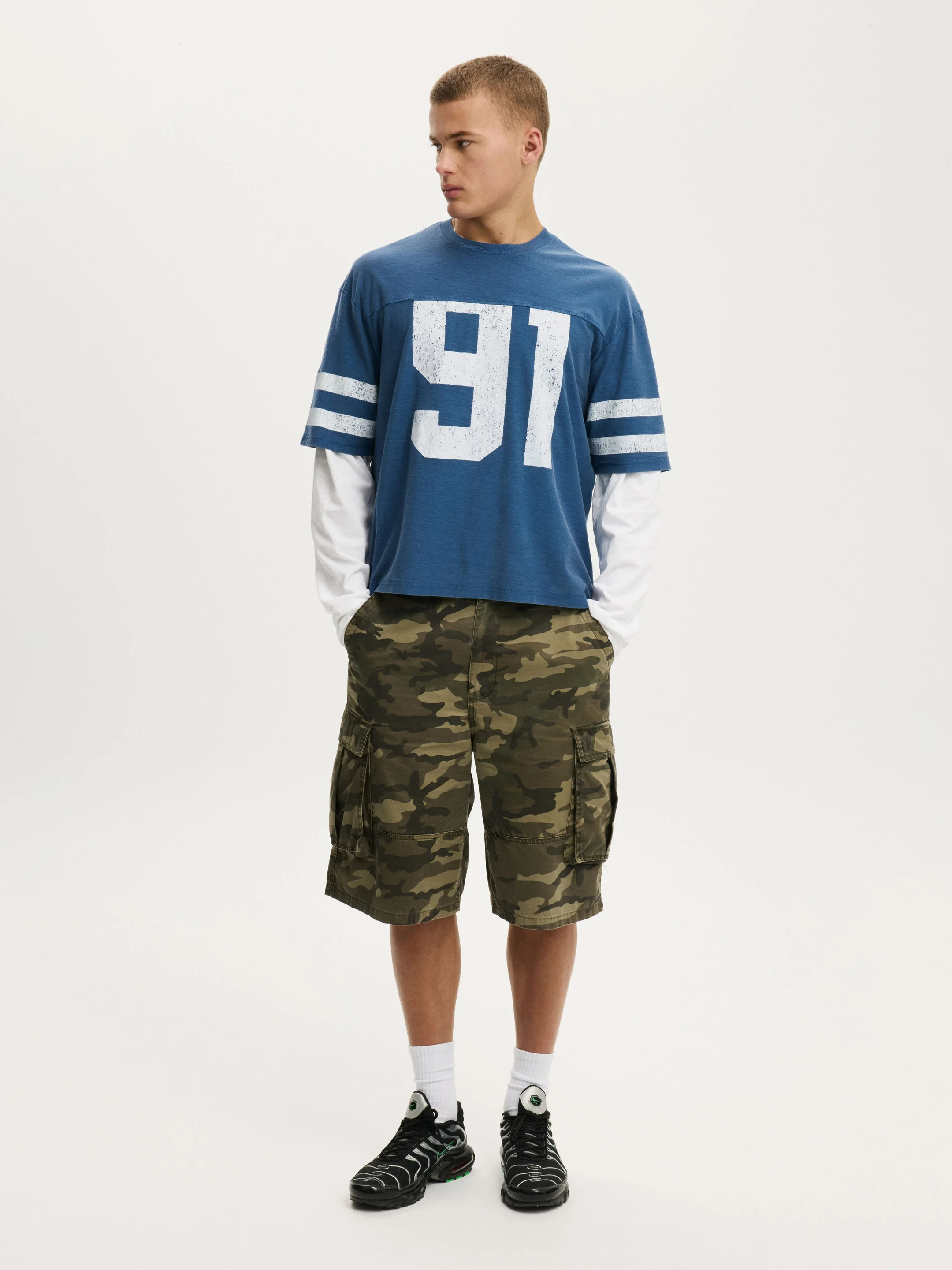 COTTON ON Áo Thun Có Họa Tiết Nam - Cropped Fit Graphic T-Shirt