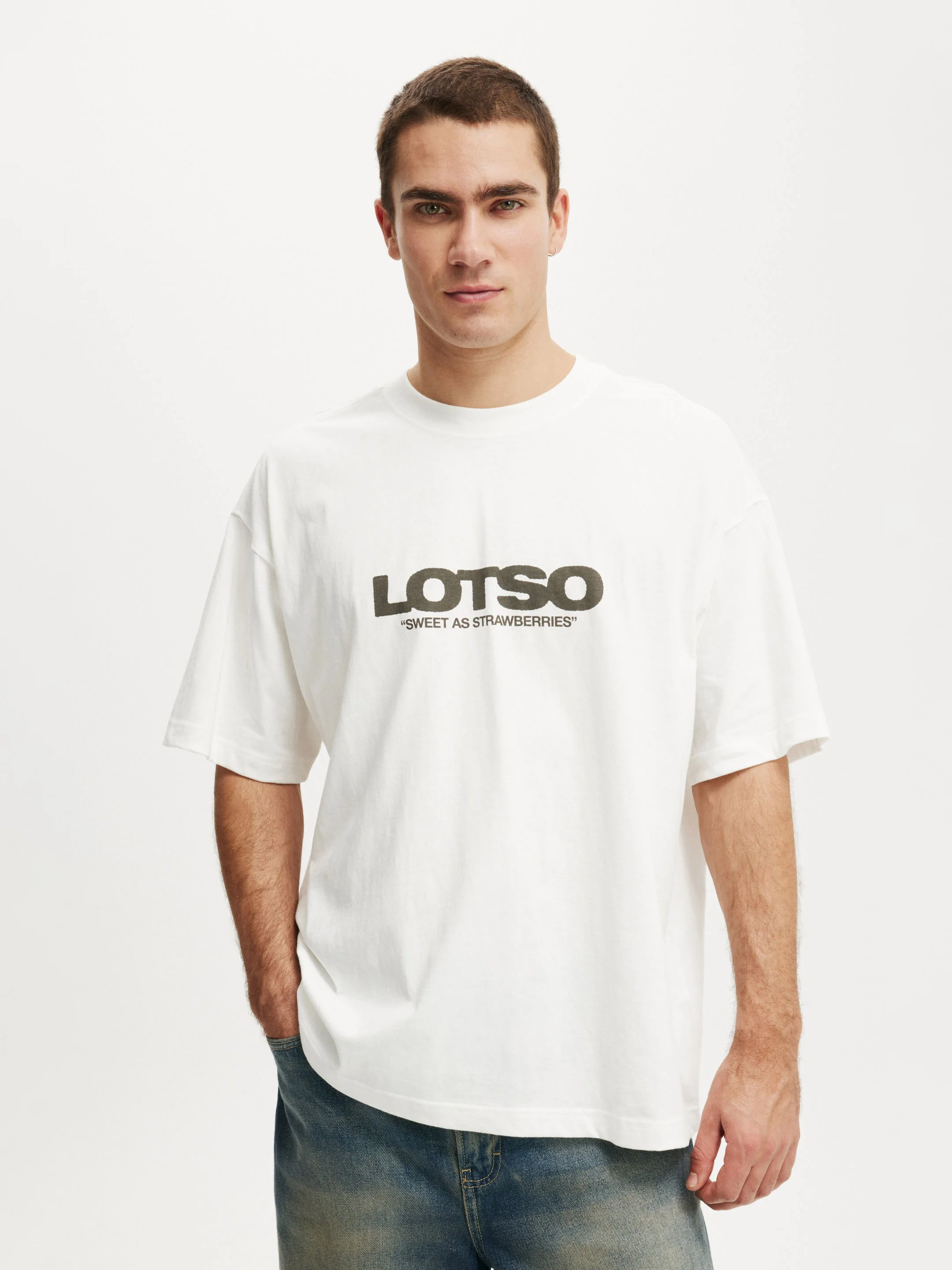 COTTON ON Áo Thun Có Họa Tiết Nam-Box Fit License T-Shirt