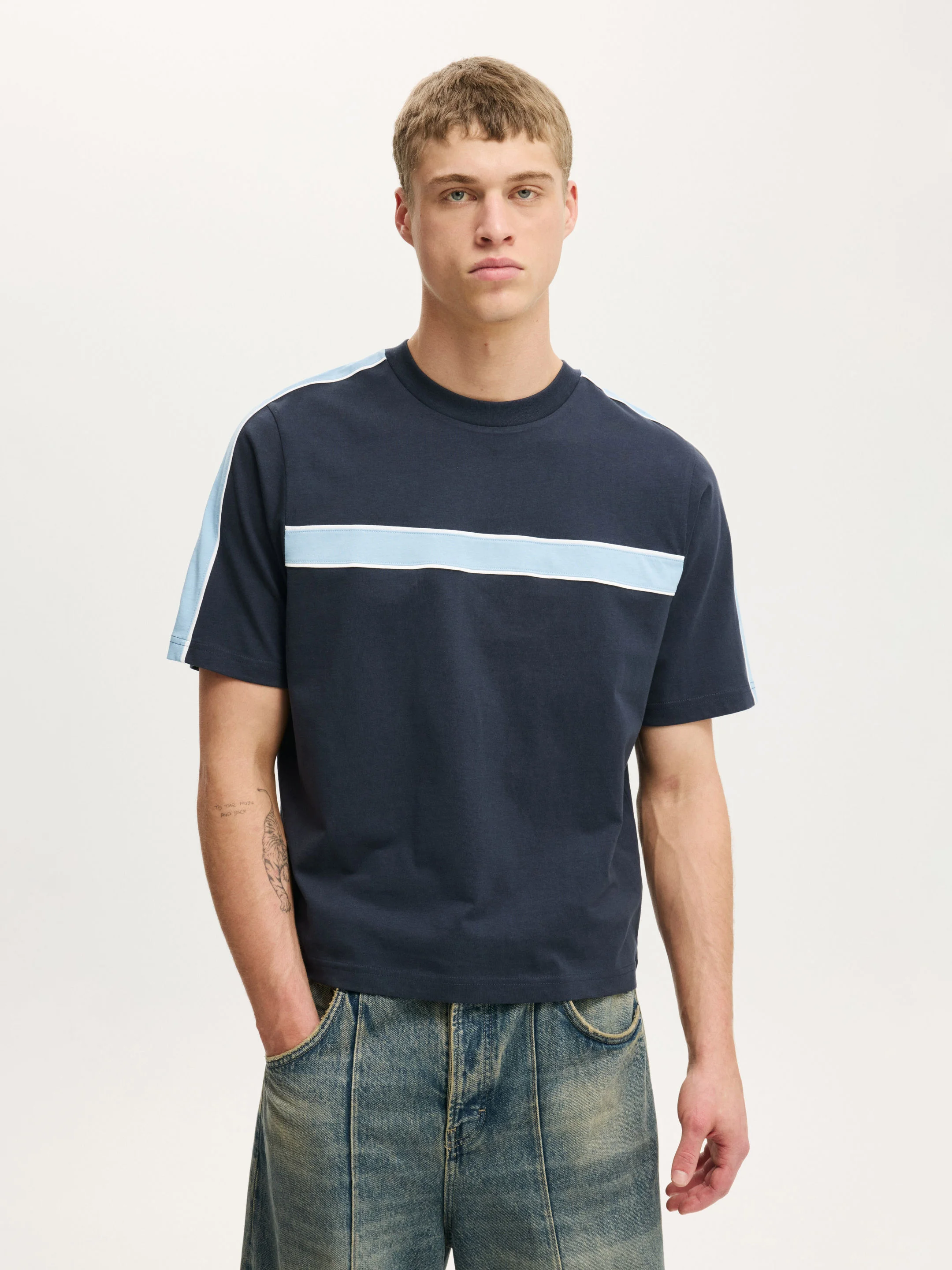 COTTON ON Áo Thun Tay Ngắn Nam-Cropped Fit Panel T-Shirt