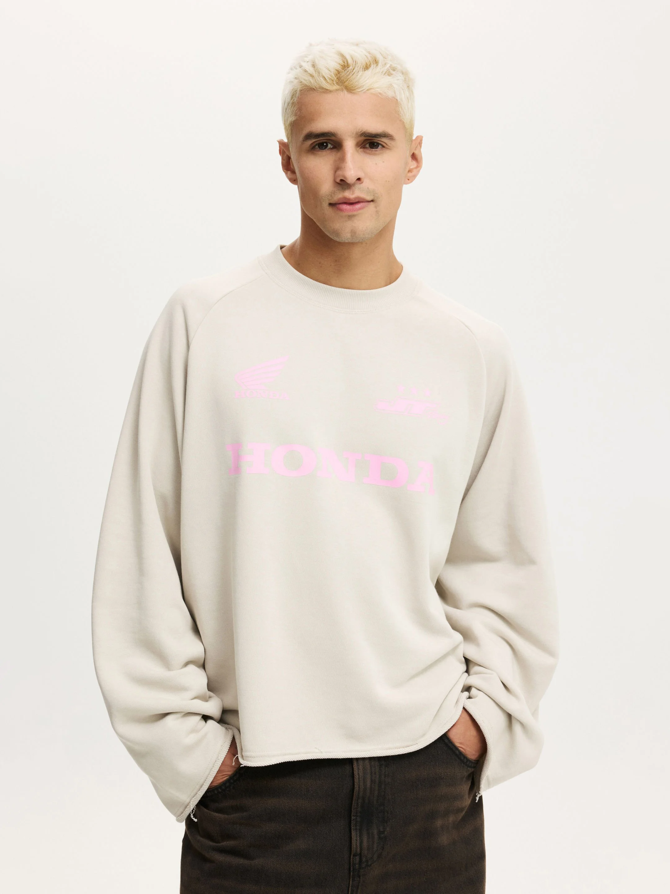 COTTON ON Áo Thun Dài Tay Nam-Cropped Honda Jt Racing Crew Fleece