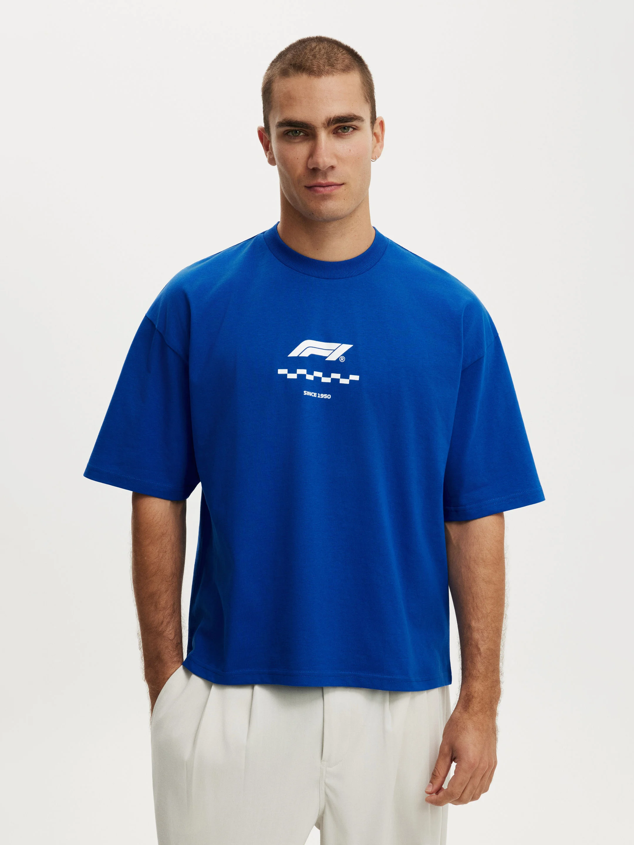 COTTON ON Áo Thun Có Họa Tiết Nam-Cropped Fit License T-Shirt