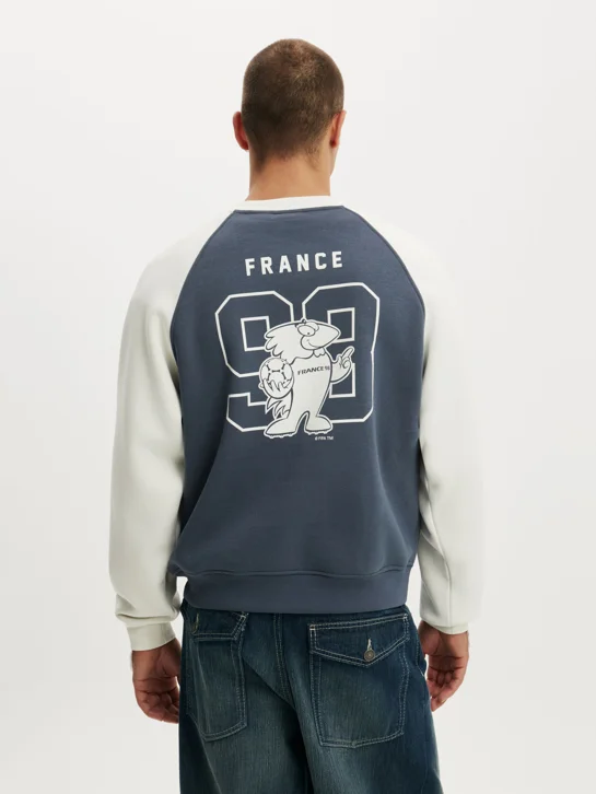 COTTON ON Áo Chui Đầu Dài Tay Nam - Fifa Box Fit Crew Sweater