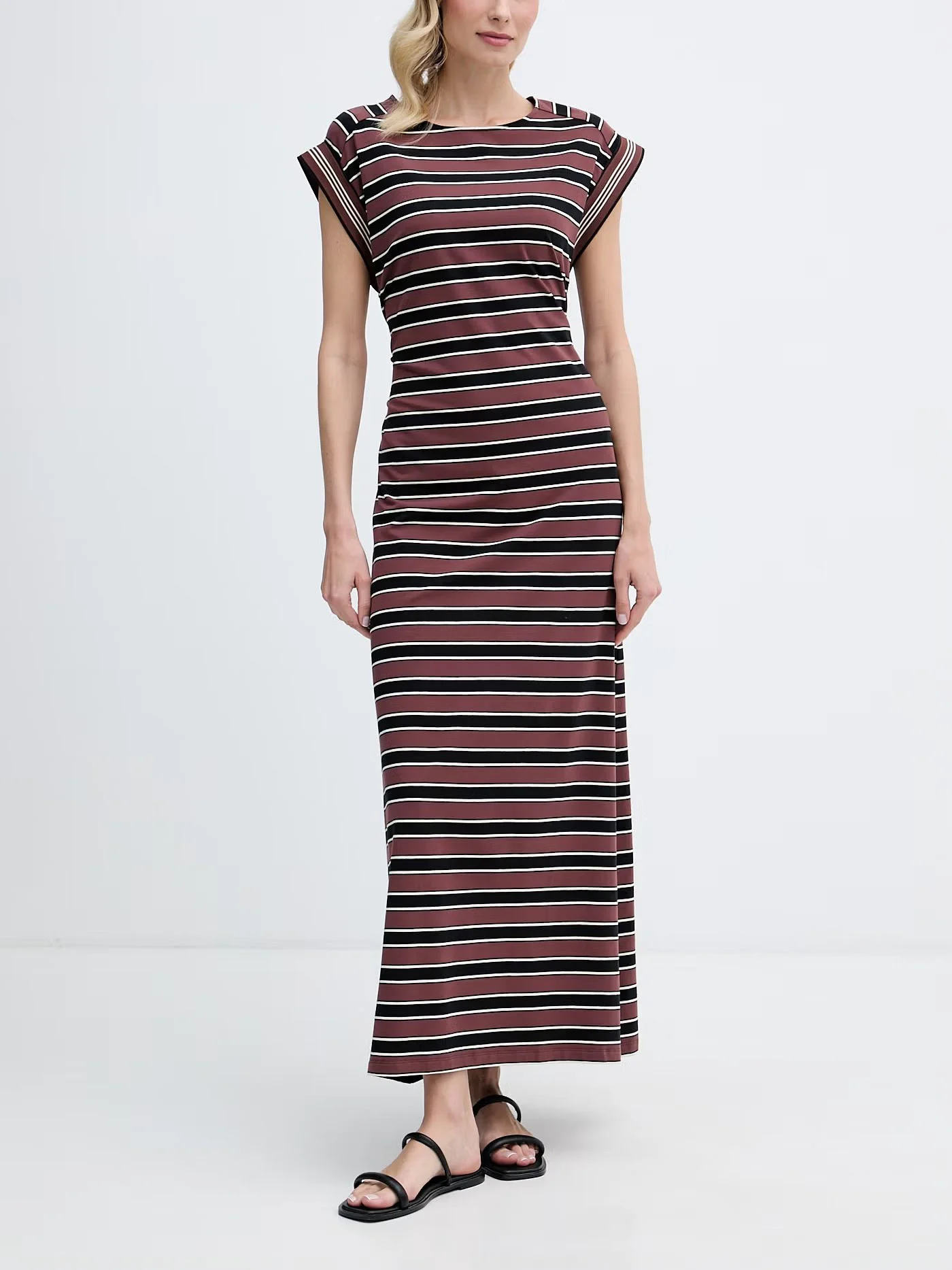 UNITED COLORS OF BENETTON Đầm Nữ