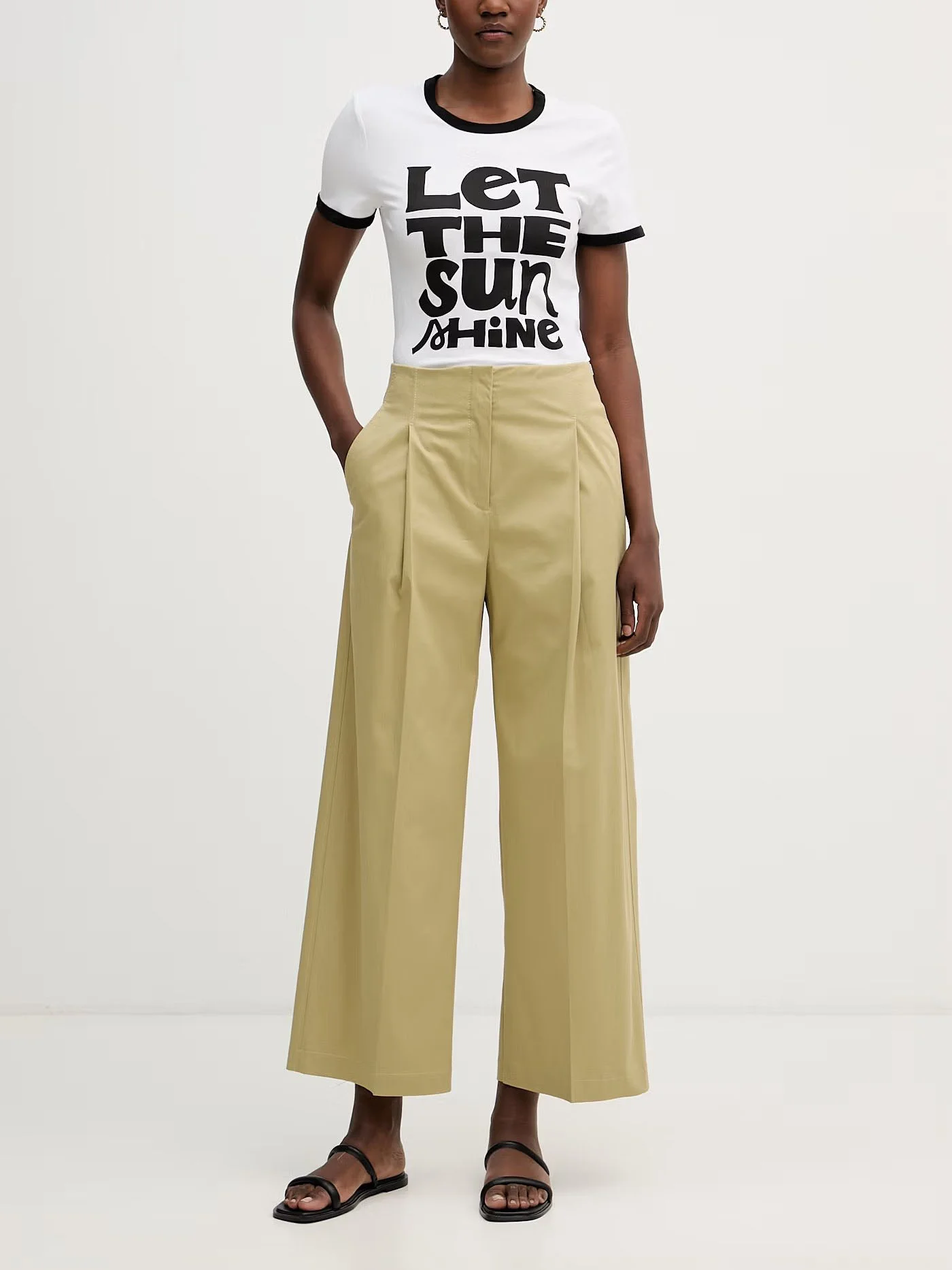 UNITED COLORS OF BENETTON Áo Thun Ngắn Tay Nữ