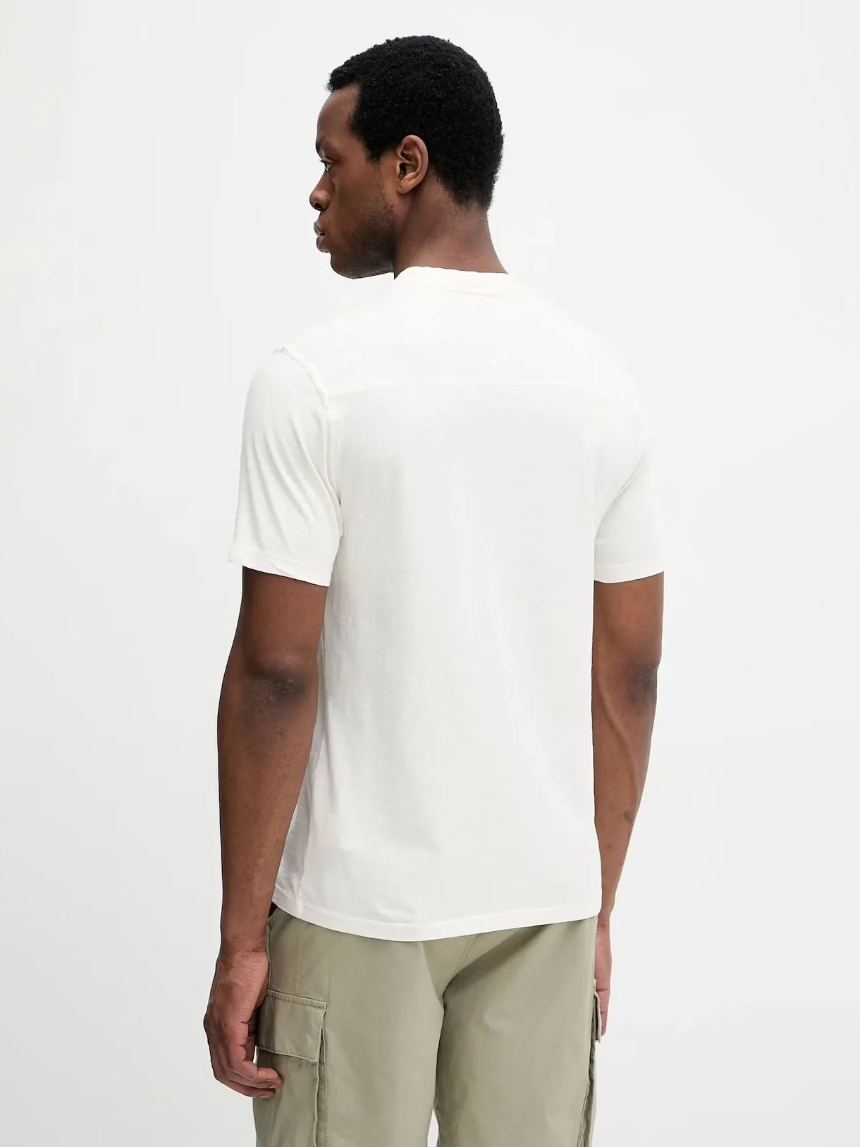 UNITED COLORS OF BENETTON Áo Thun Ngắn Tay Nam Men T-Shirt