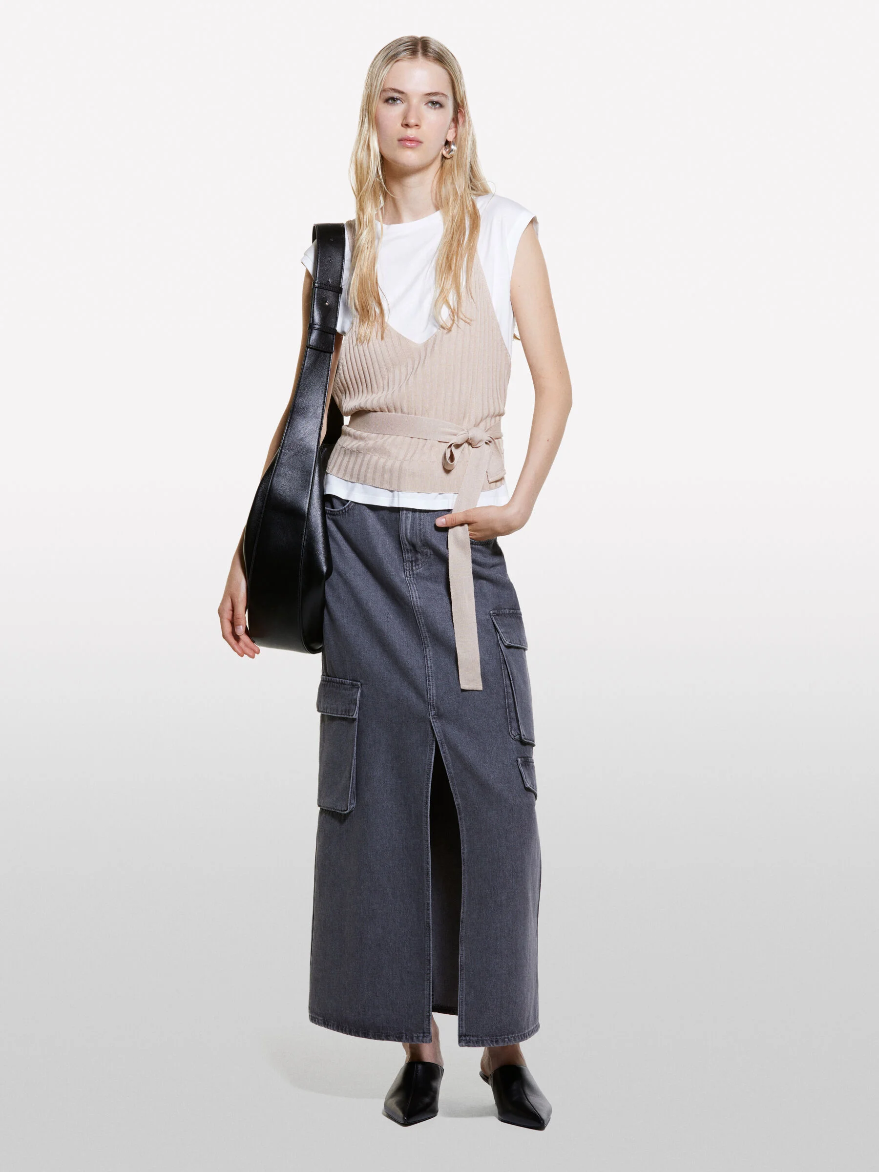 SISLEY Áo Thun Không Tay Nữ Women T-Shirt