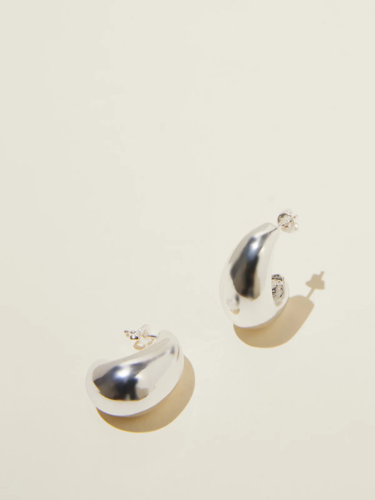 COTTON ON RUBI Bông Tai Nữ - Mid Charm Earring
