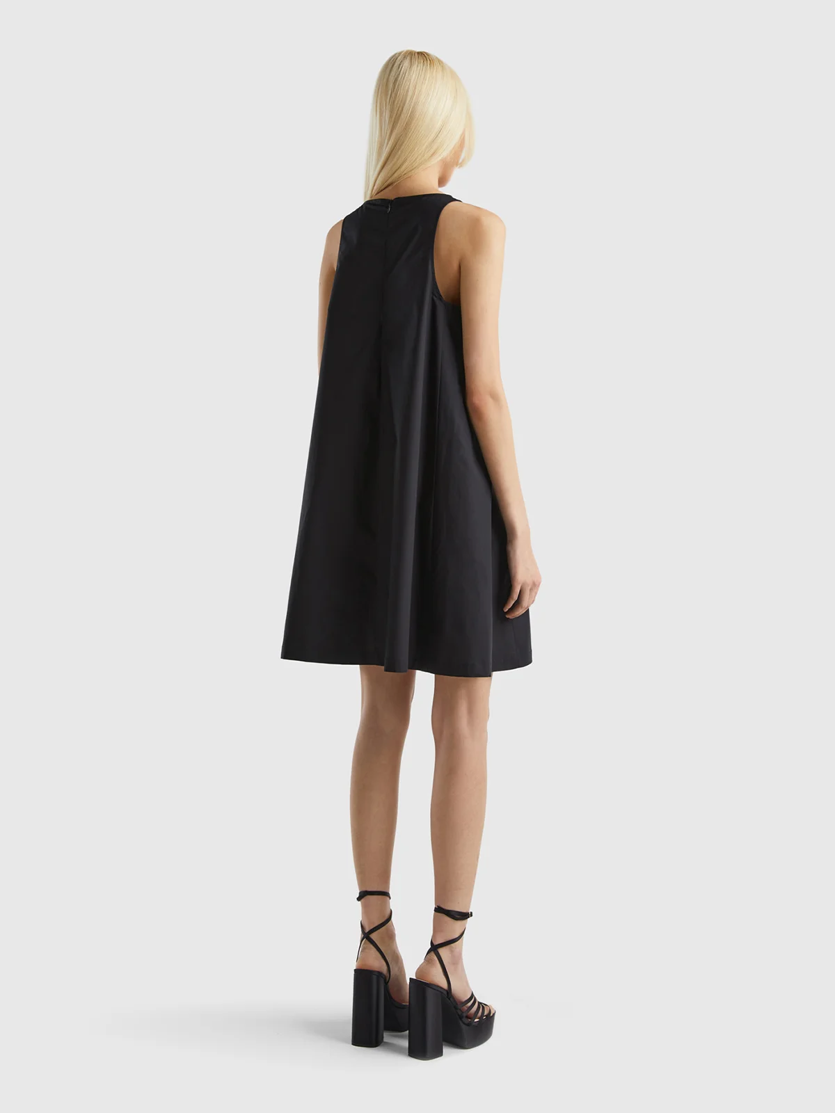 UNITED COLORS OF BENETTON Đầm Nữ Sleeveless Trapeze Dress