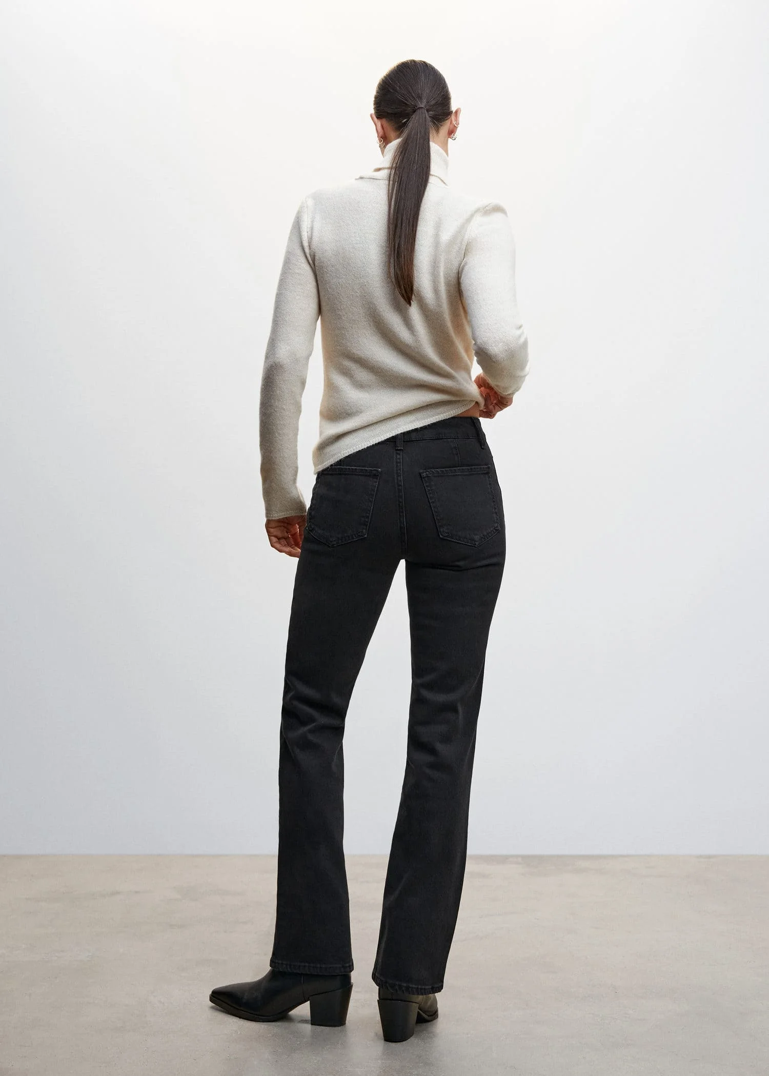 MANGO Quần Jeans Nữ Carmela