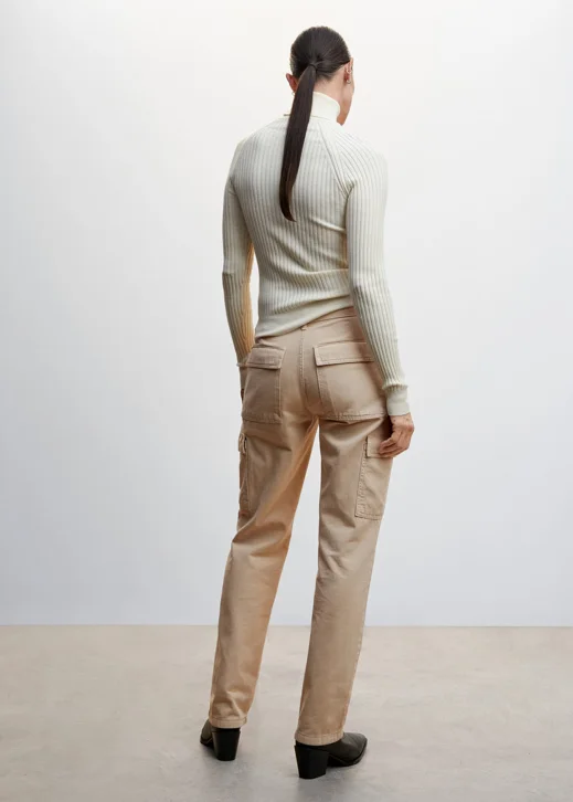 MANGO Quần Jeans Newcargo