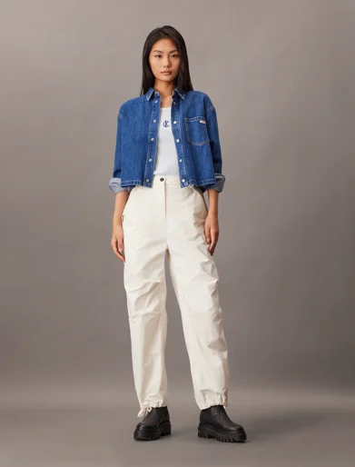 CK JEANS Quần Dài Nữ Relaxed Tapered Fit