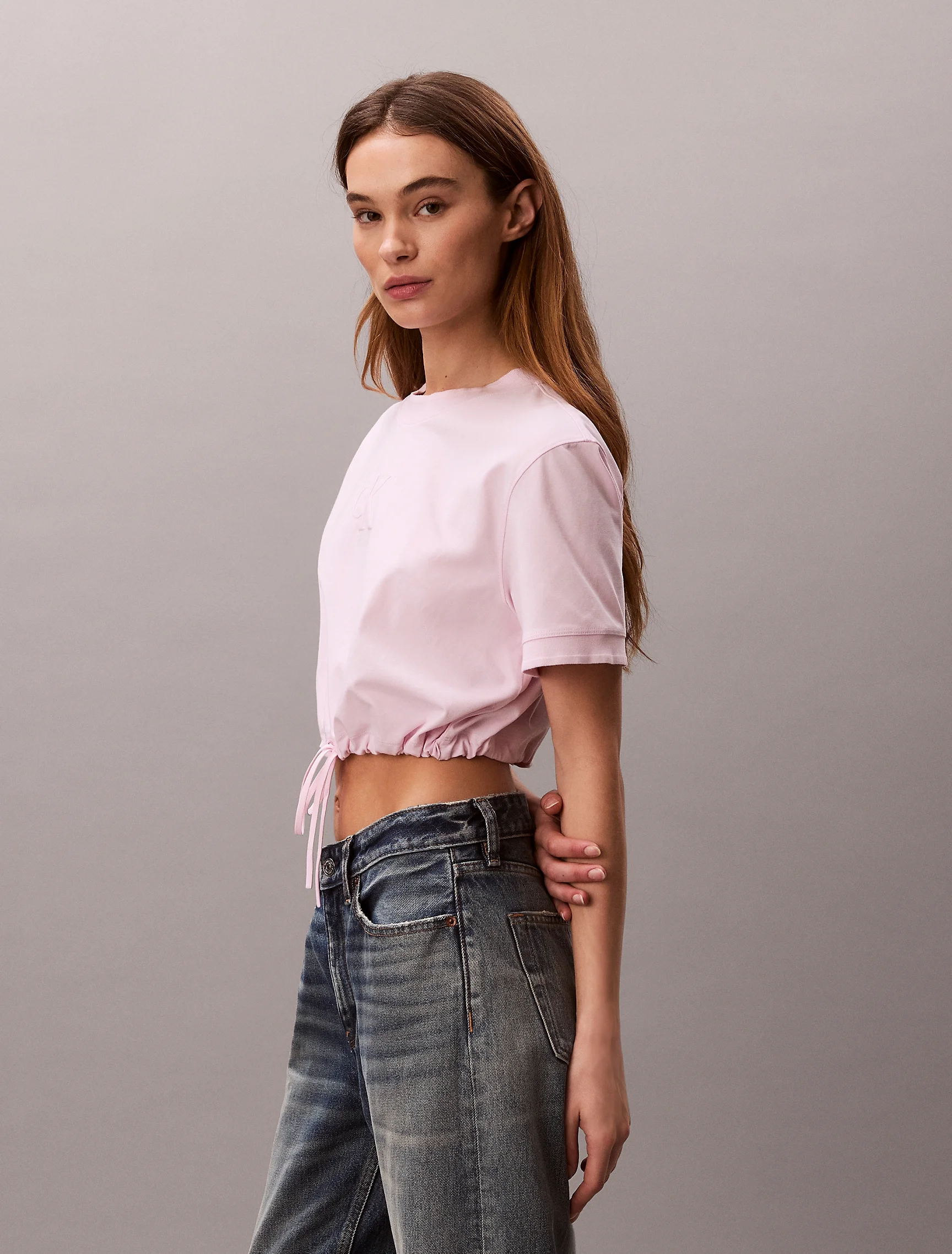 CK JEANS Áo Thun Nữ Cropped Tie Waist Logo T-shirt