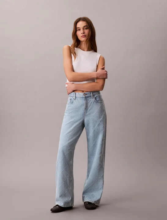 CK JEANS Quần Jeans Nữ All-Over Logo Baggy Jeans