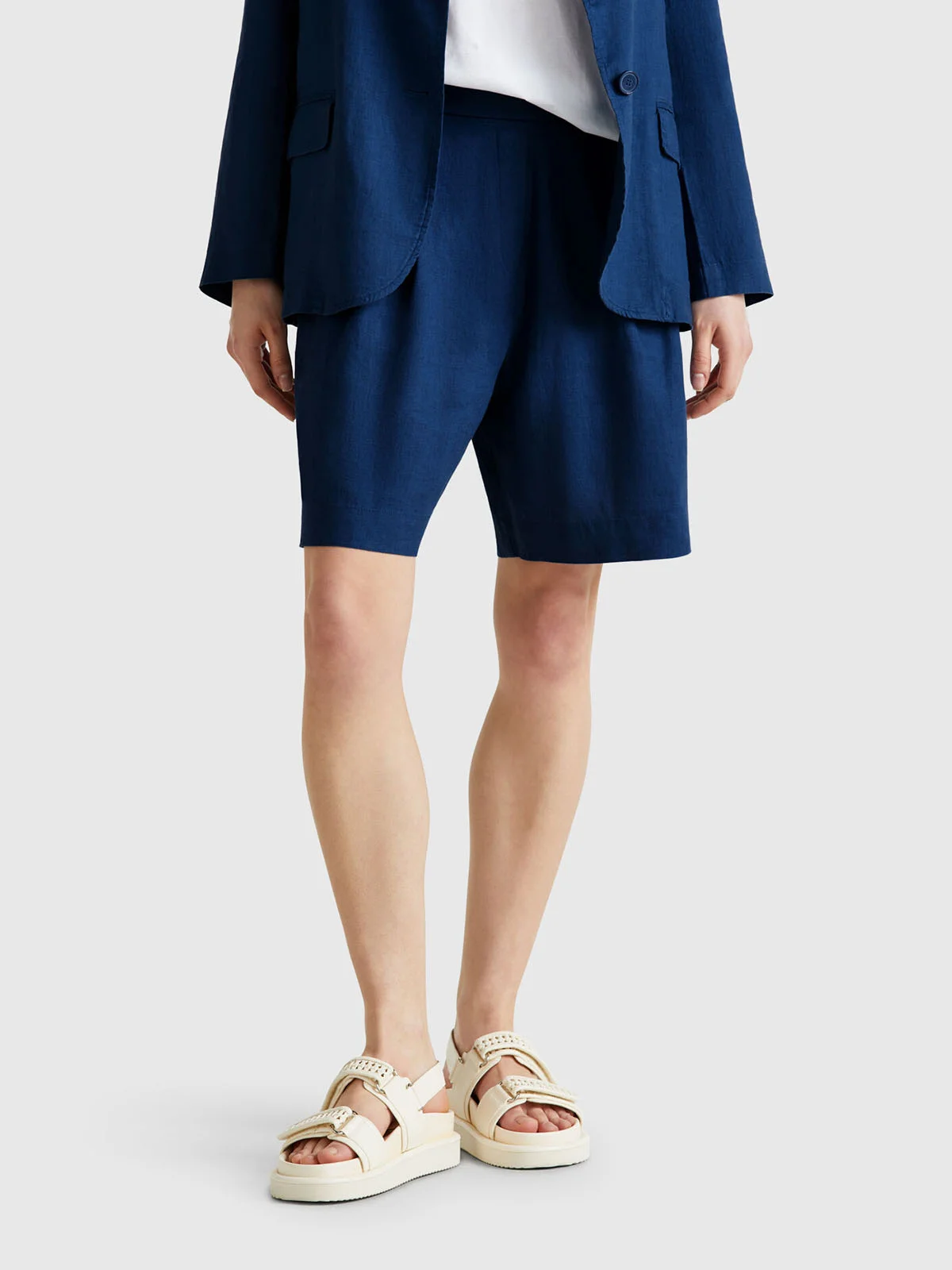 UNITED COLORS OF BENETTON Quần Ngắn Nữ