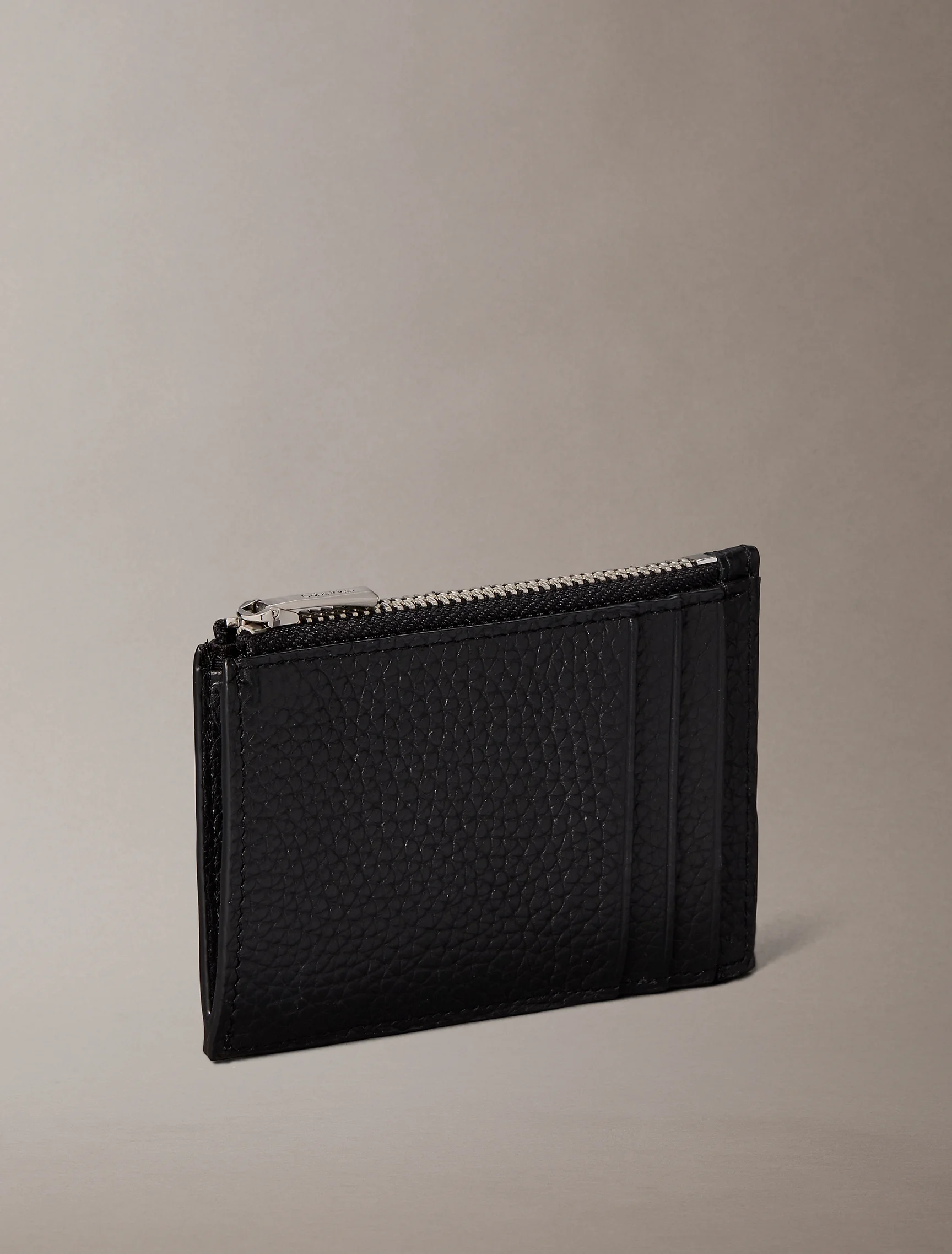 CK ACCESSORIES Ví Nam Foil Embossed Logo Zip Card Case