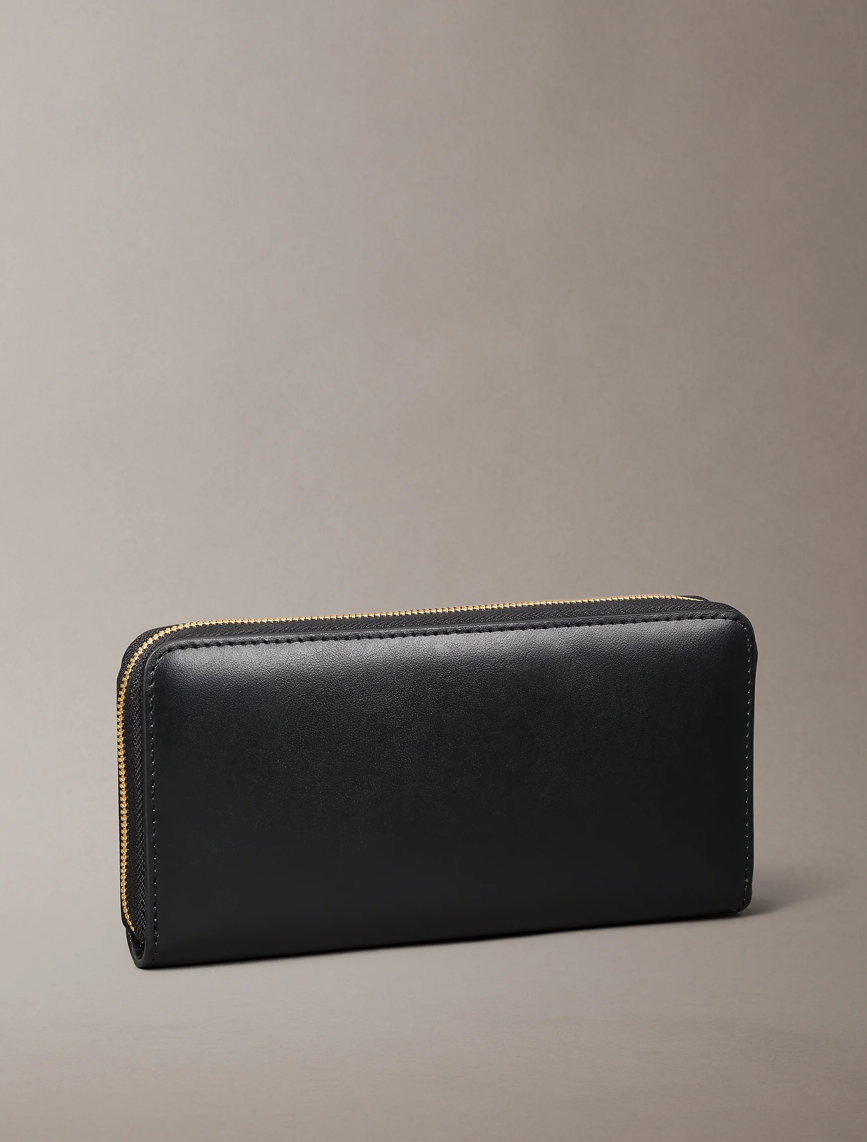 CK ACCESSORIES Ví Nữ