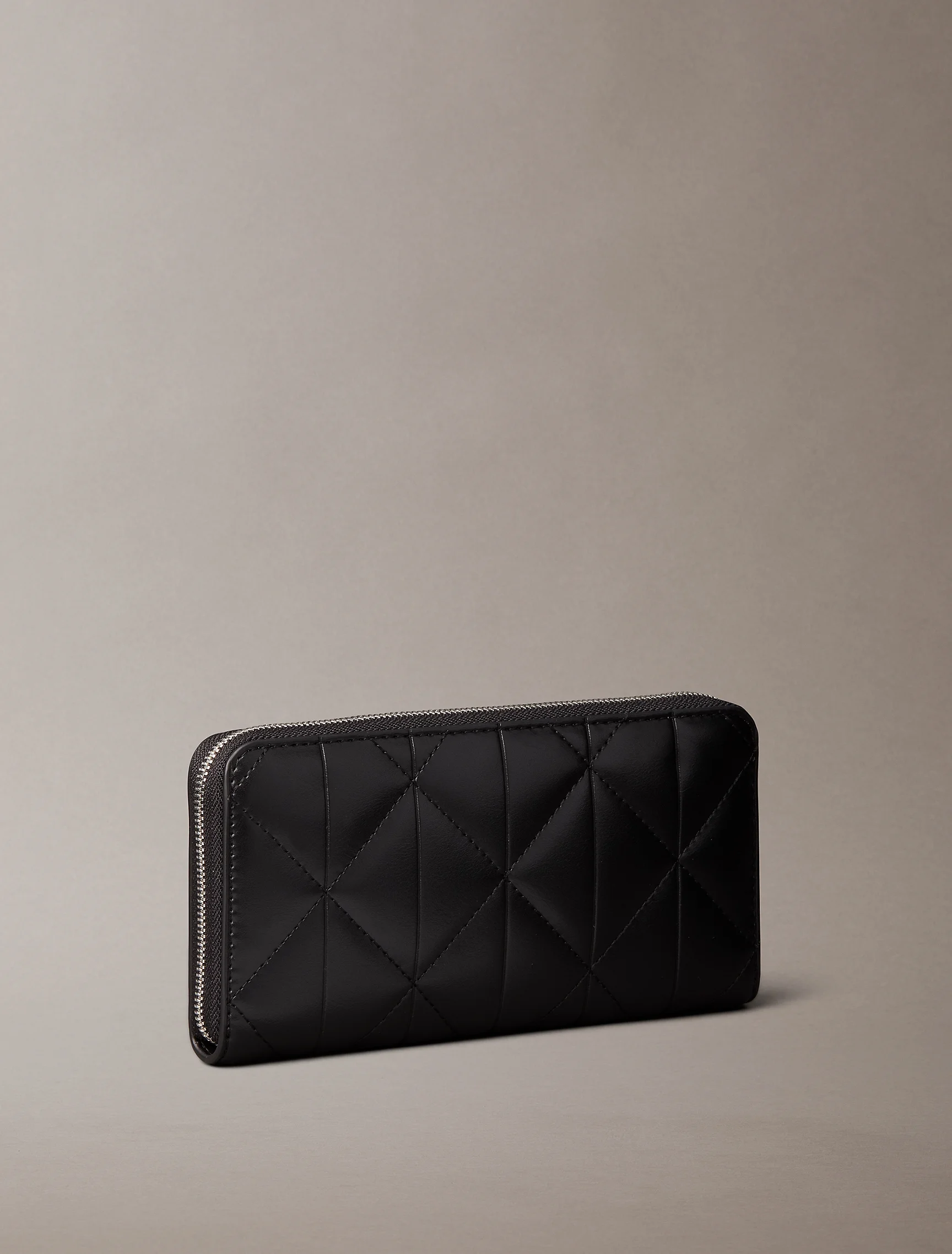 CK ACCESSORIES Ví Nữ