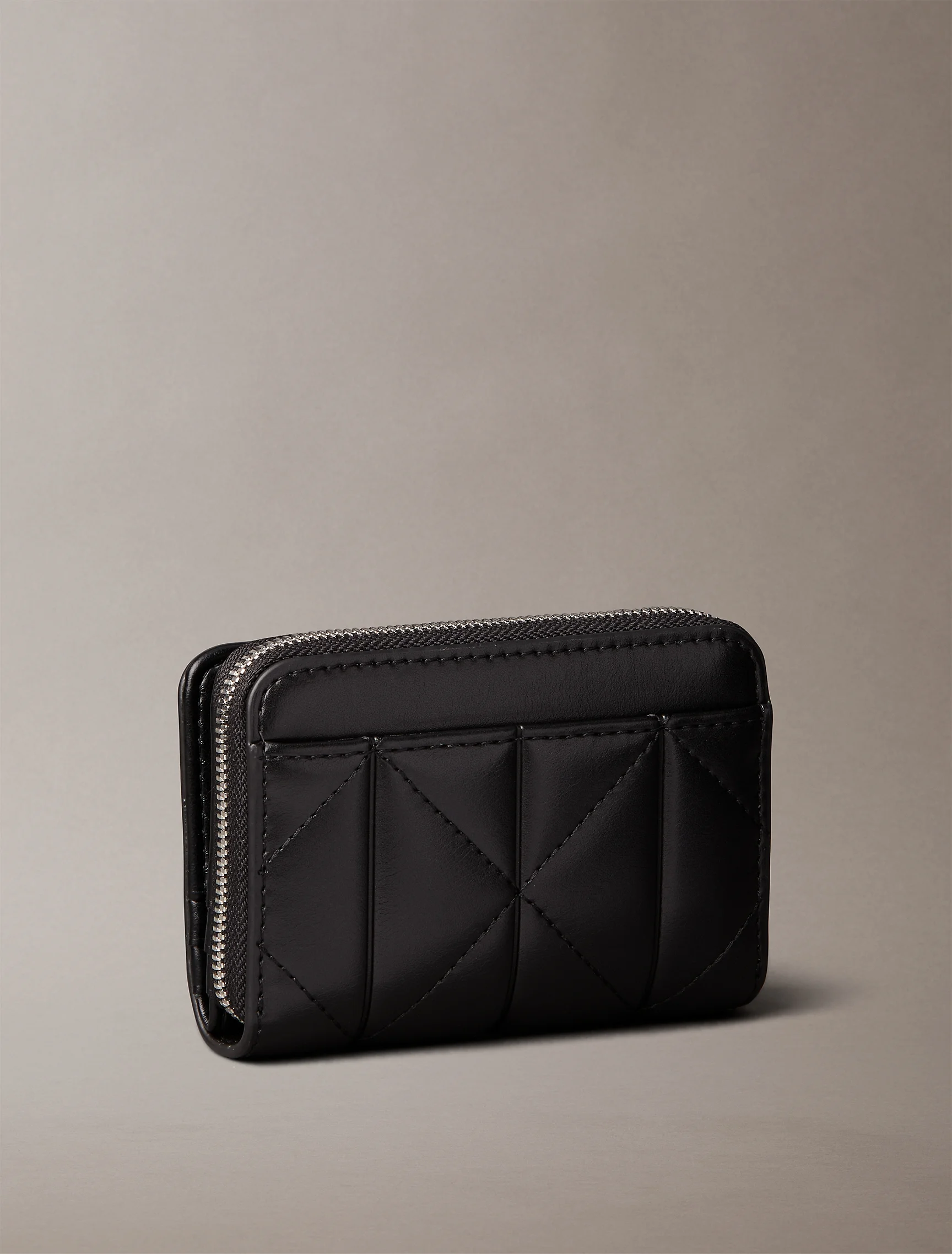 CK ACCESSORIES Ví Nữ