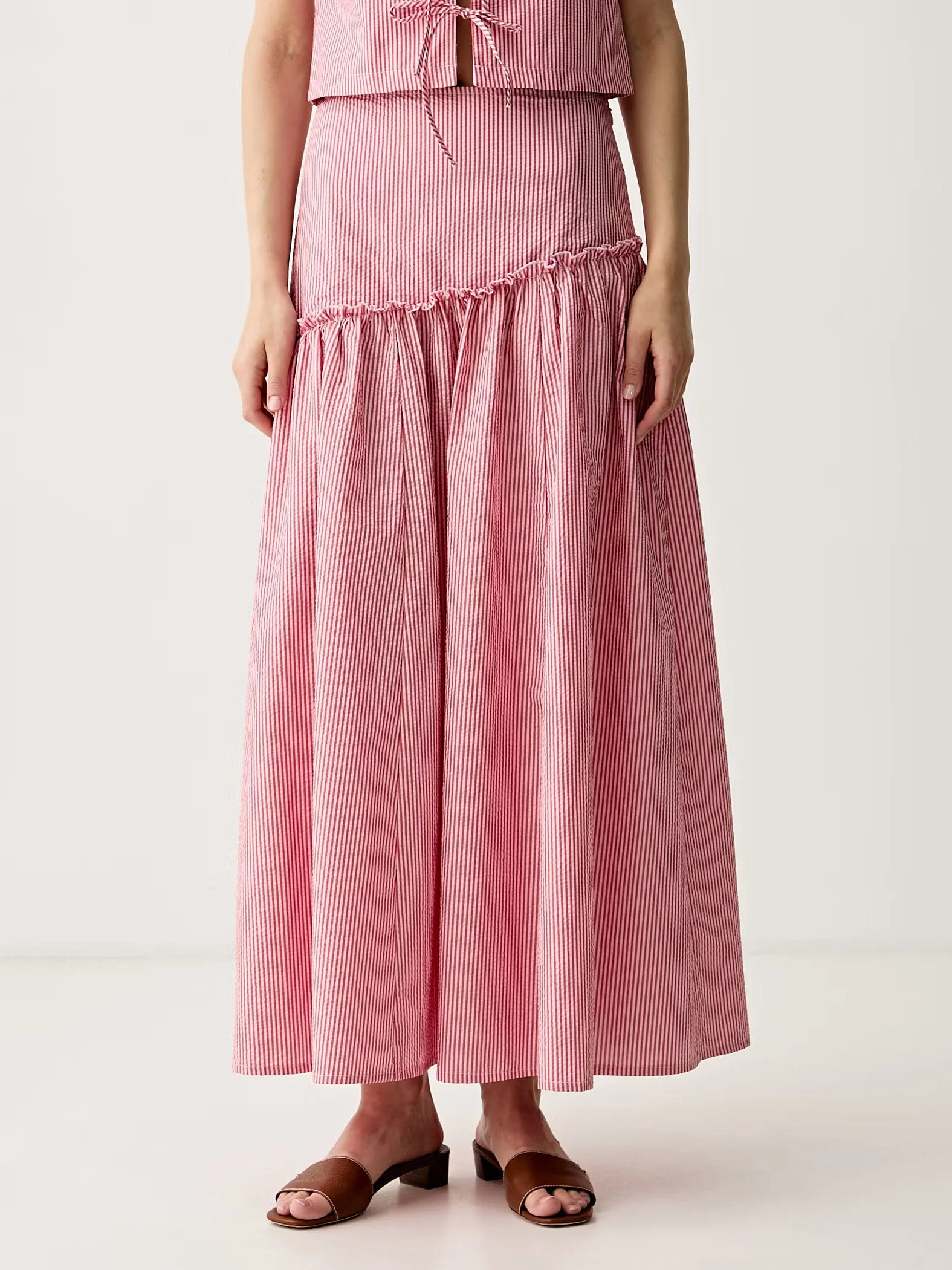 UNITED COLORS OF BENETTON Chân Váy Nữ Women Skirt