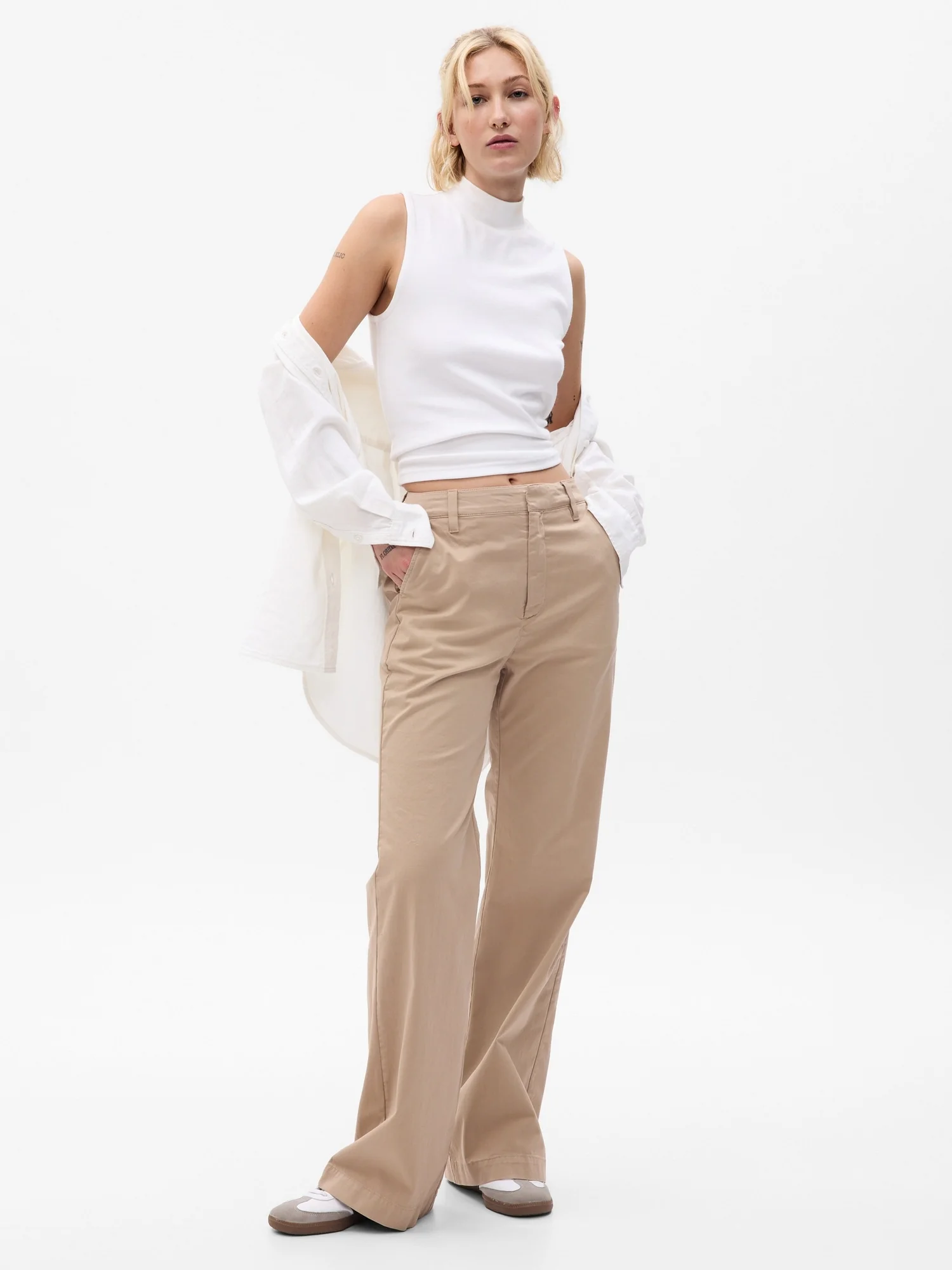 GAP Quần Vải Dài Nữ - Khaki Flare