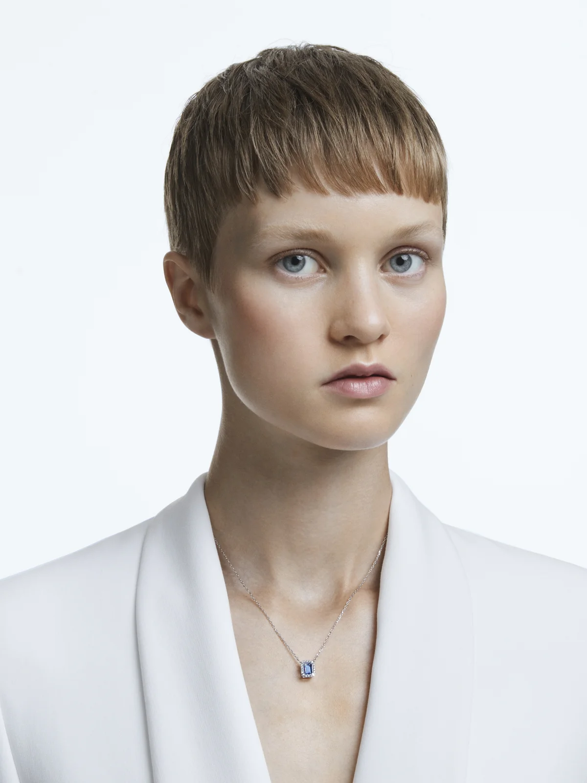 SWAROVSKI Vòng Cổ Millenia, Octagon Cut, Blue, Rhodium Plated