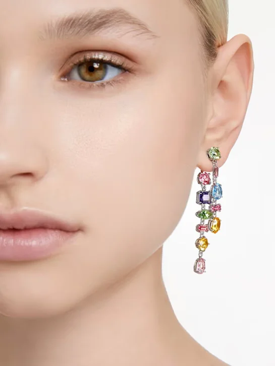 SWAROVSKI Bông Tai Gema Drop, Asymmetrical Design, Mixed Cuts, Long, Multicolored, Rhodium Plated