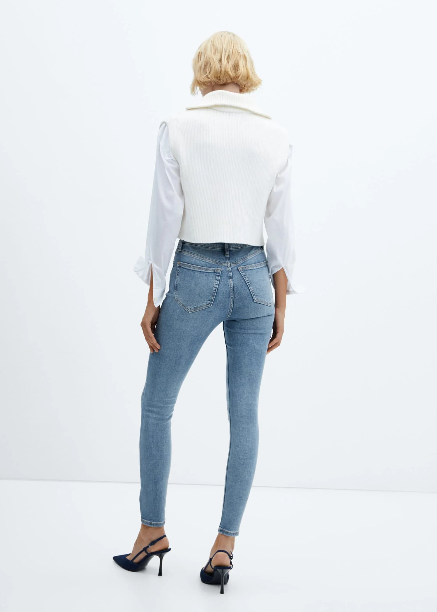 MANGO Quần Jeans Nữ Abby