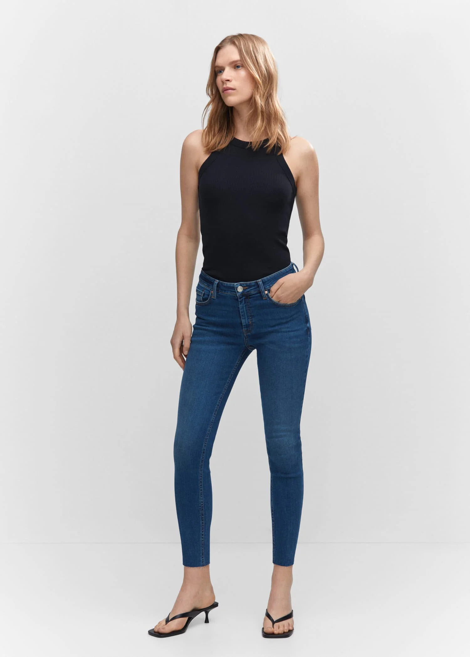 MANGO Quần Jeans Nữ Isa