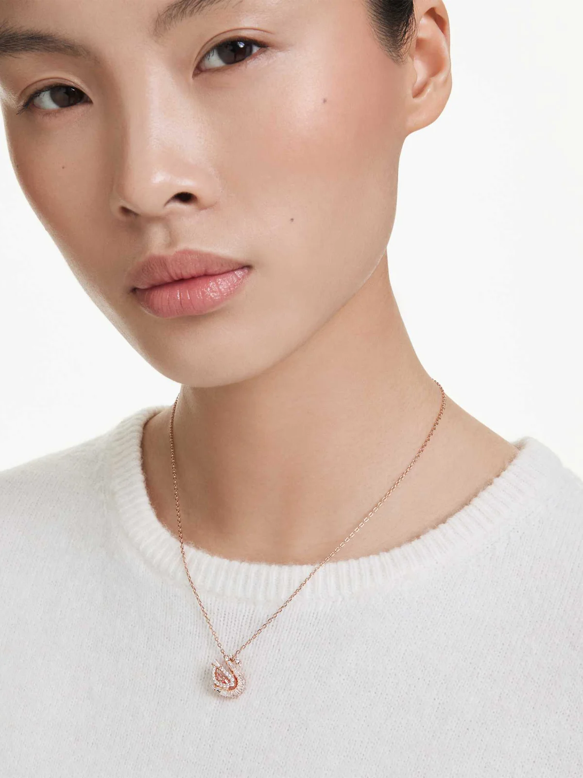 SWAROVSKI Vòng Cổ Swan:Pend Pink Pin/Ros
