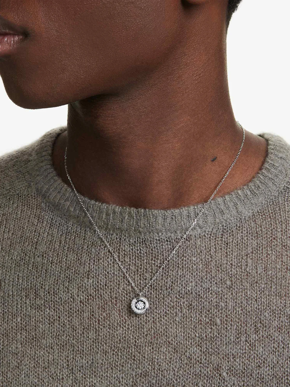 SWAROVSKI Vòng Cổ Dextera:Pend S Round Cry/Rhs